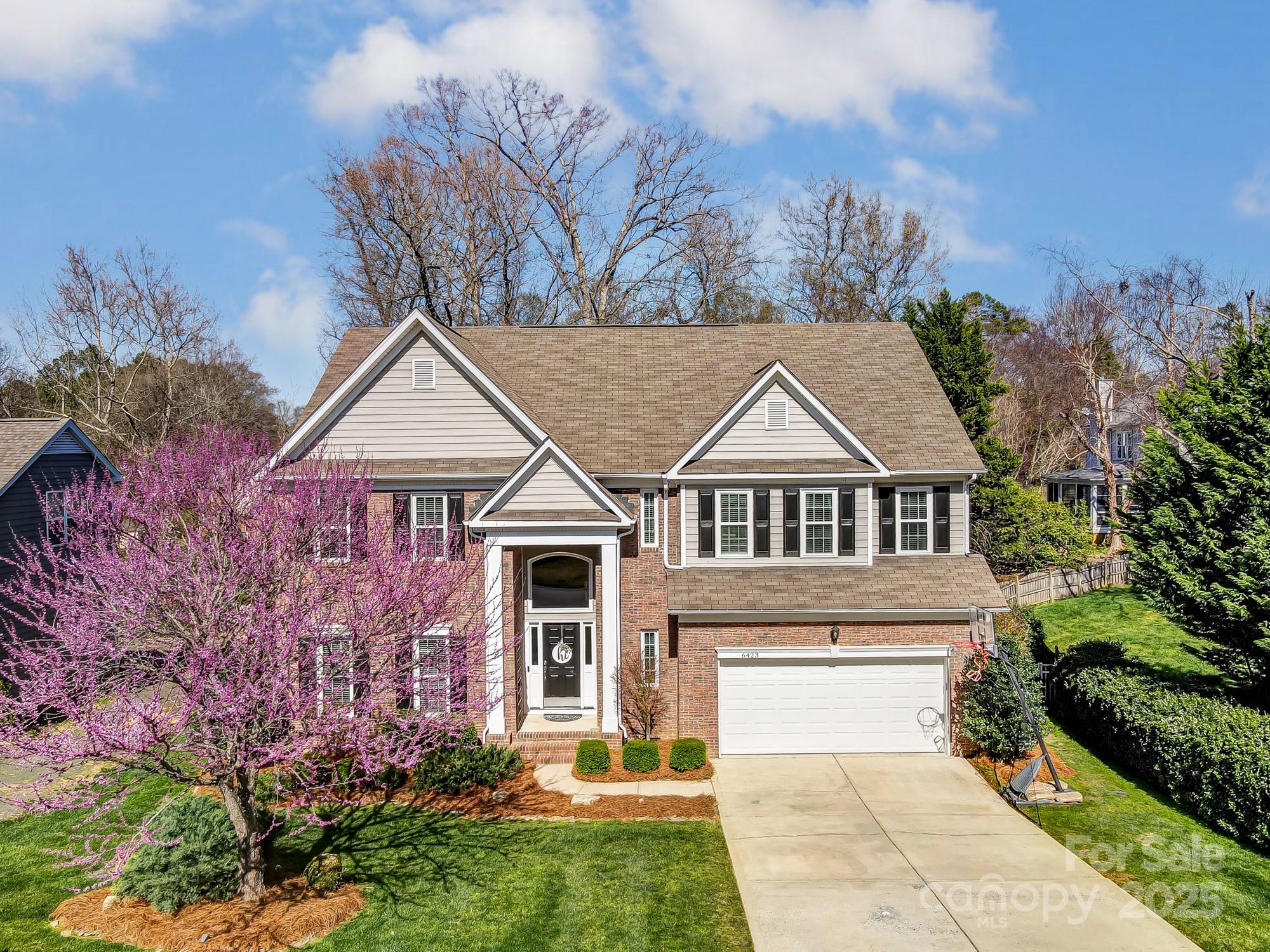 6423 Red Maple Drive Property Photo