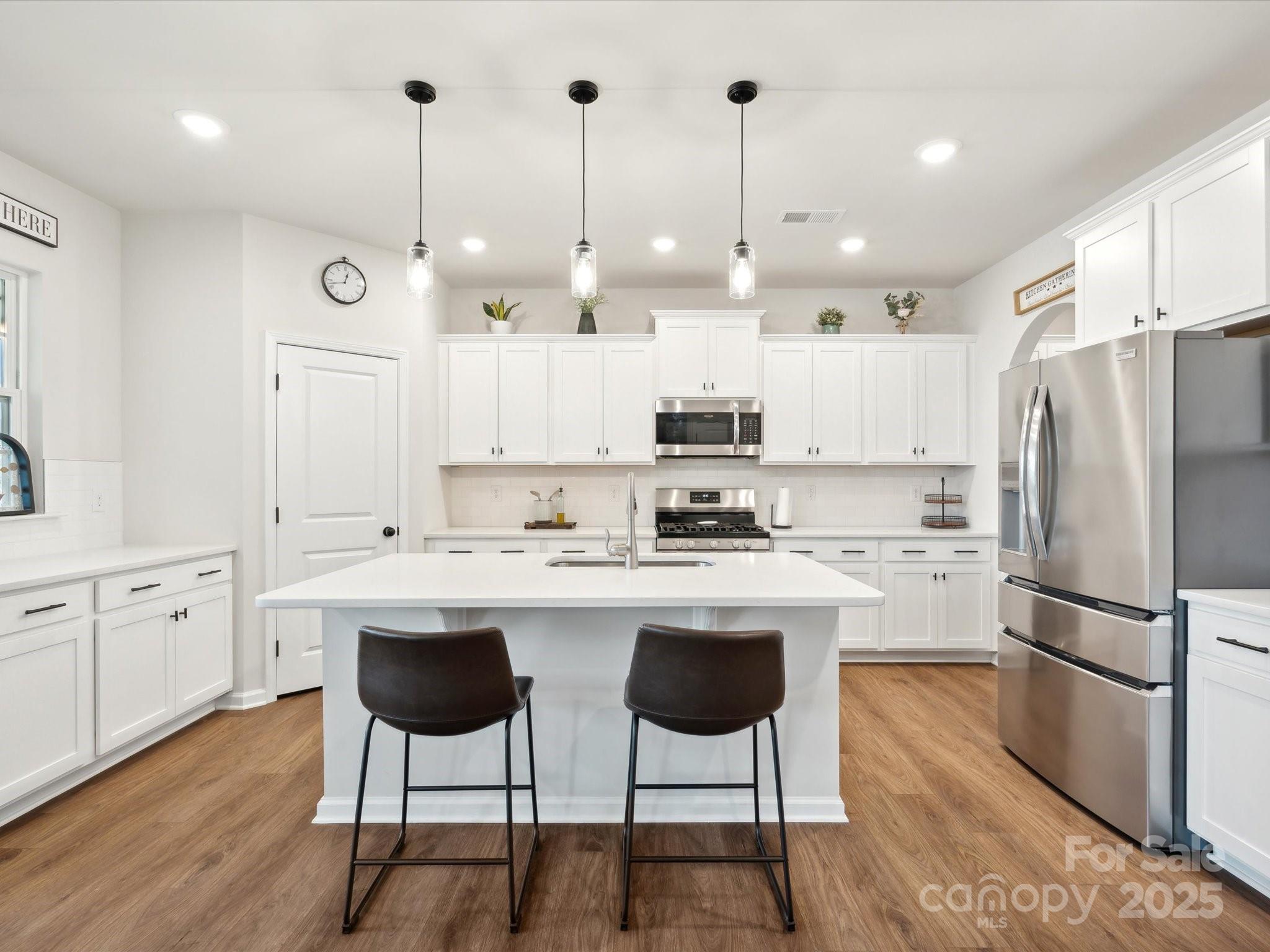 1017 Cheviot Court Property Photo 12