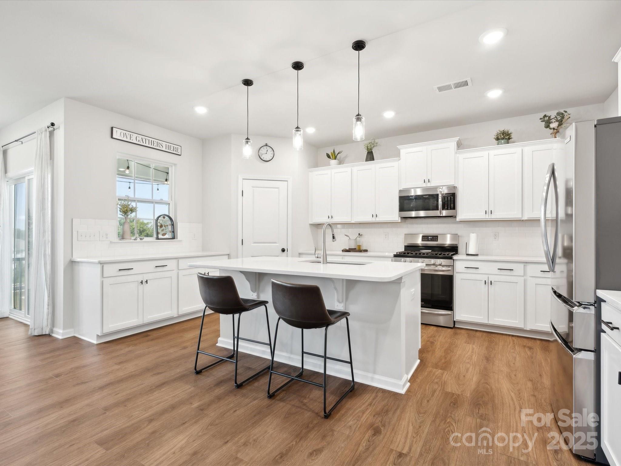 1017 Cheviot Court Property Photo 13
