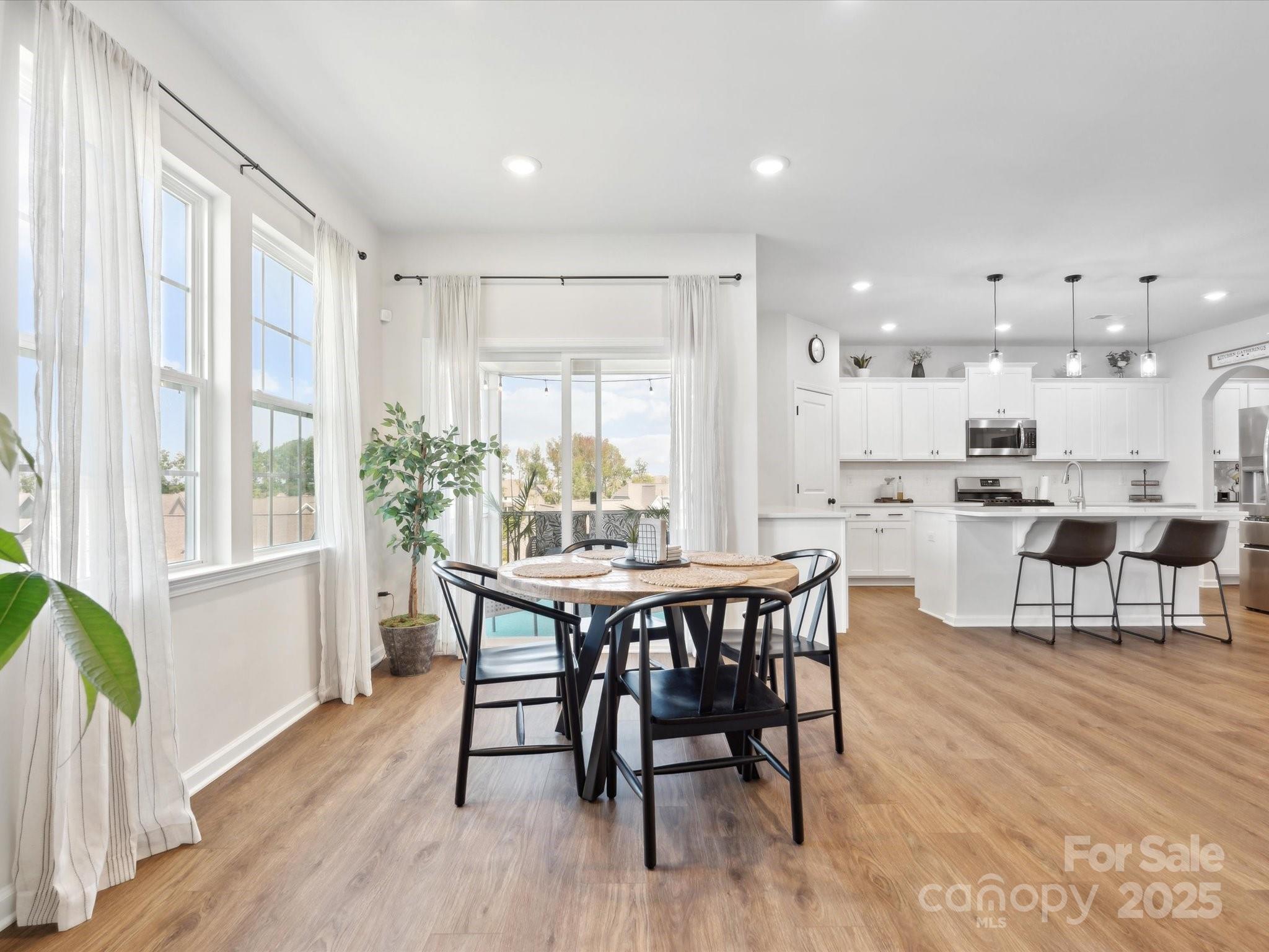 1017 Cheviot Court Property Photo 14