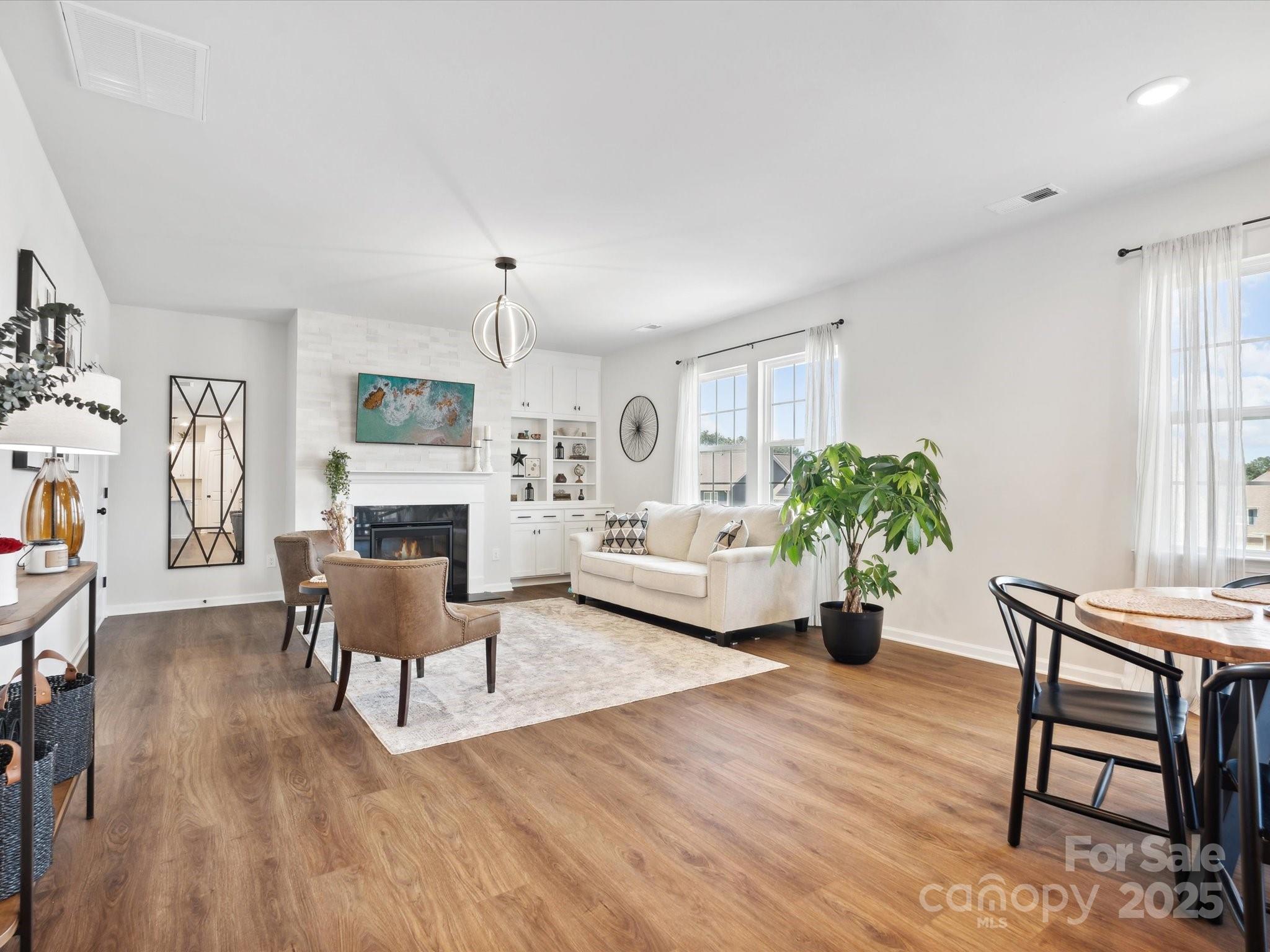 1017 Cheviot Court Property Photo 16