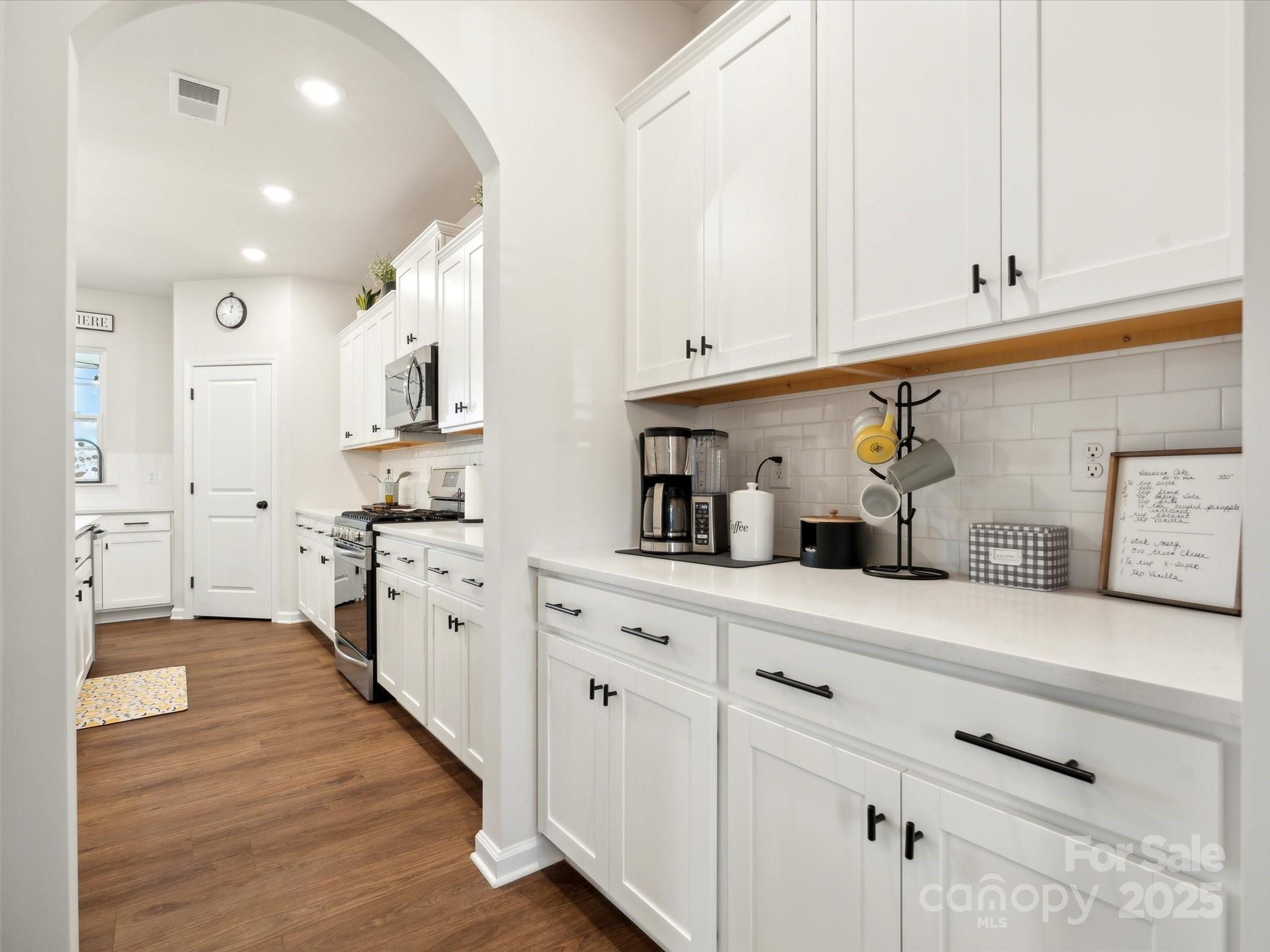 1017 Cheviot Court Property Photo 21
