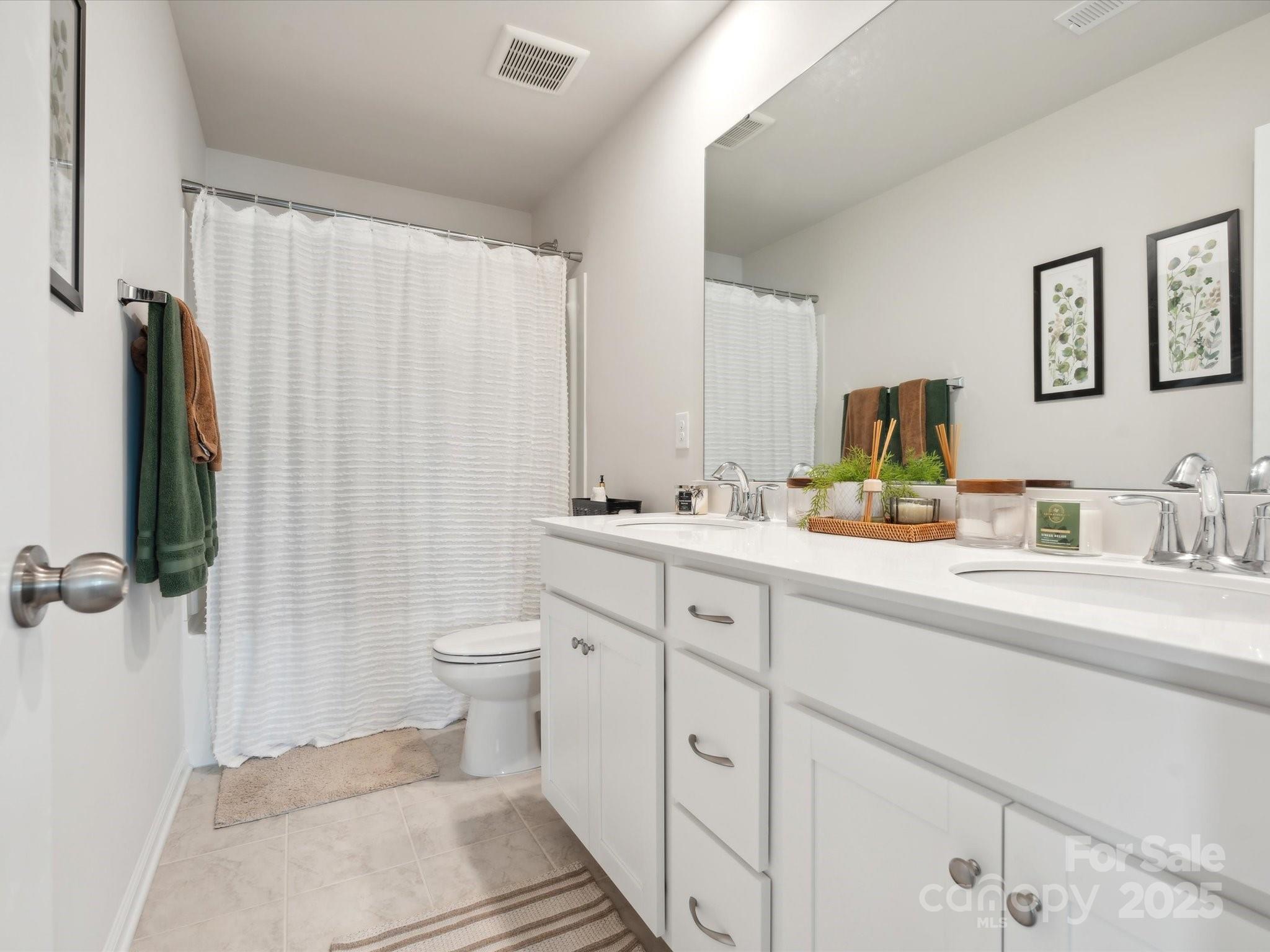 1017 Cheviot Court Property Photo 29