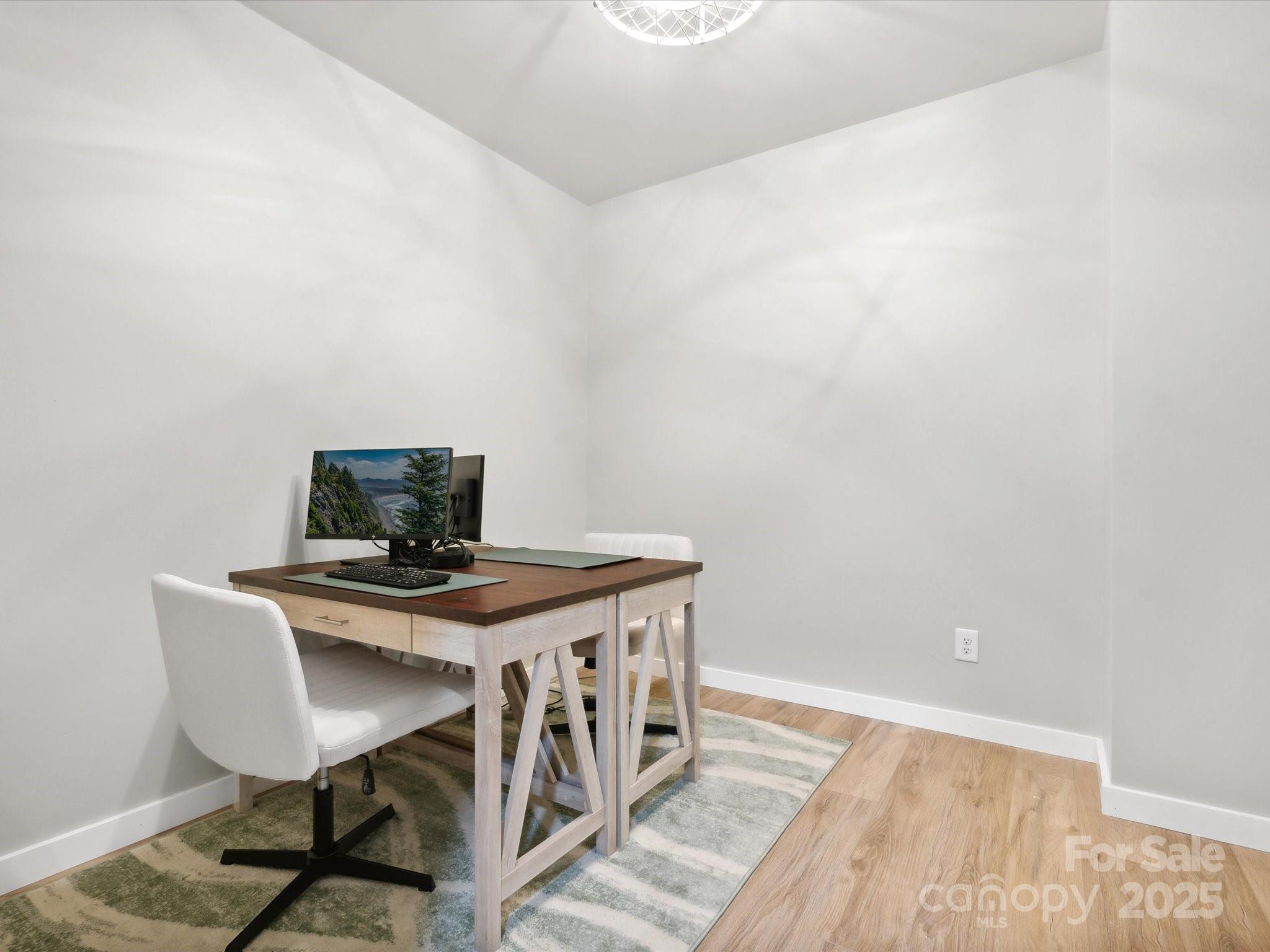 1017 Cheviot Court Property Photo 42