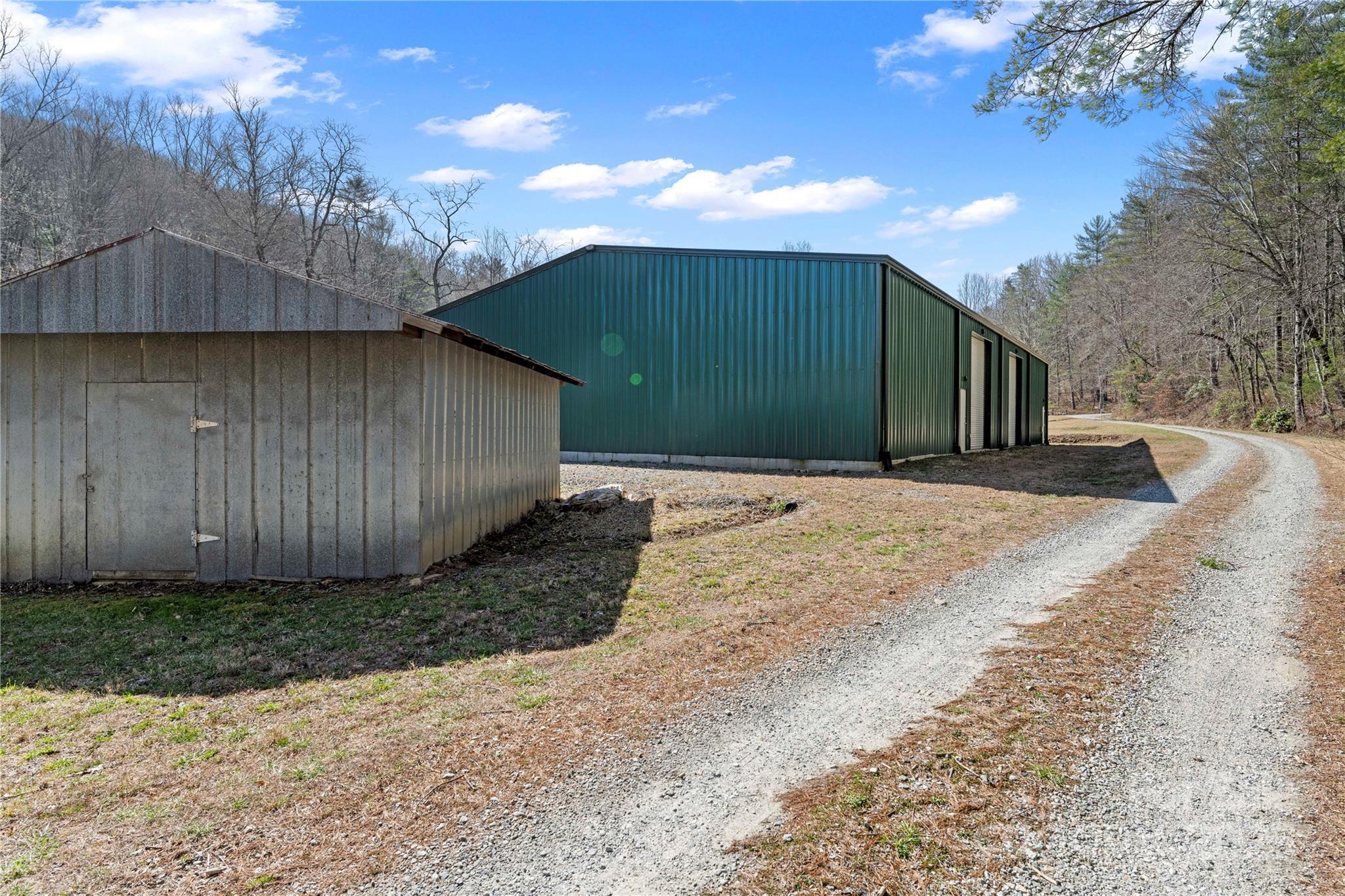 361 Rooster Cove Property Photo 2