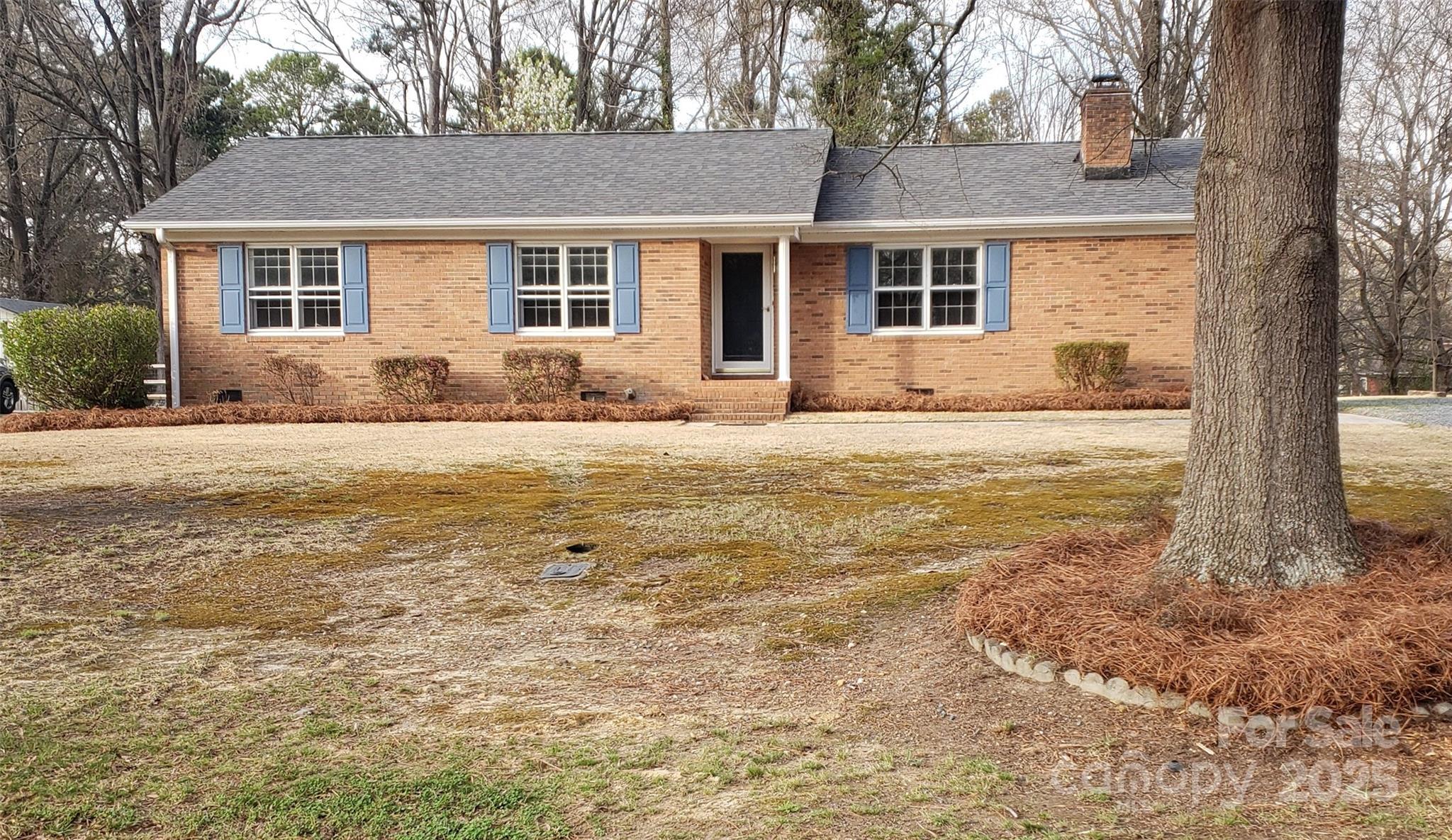 501 Catawba Circle Property Photo