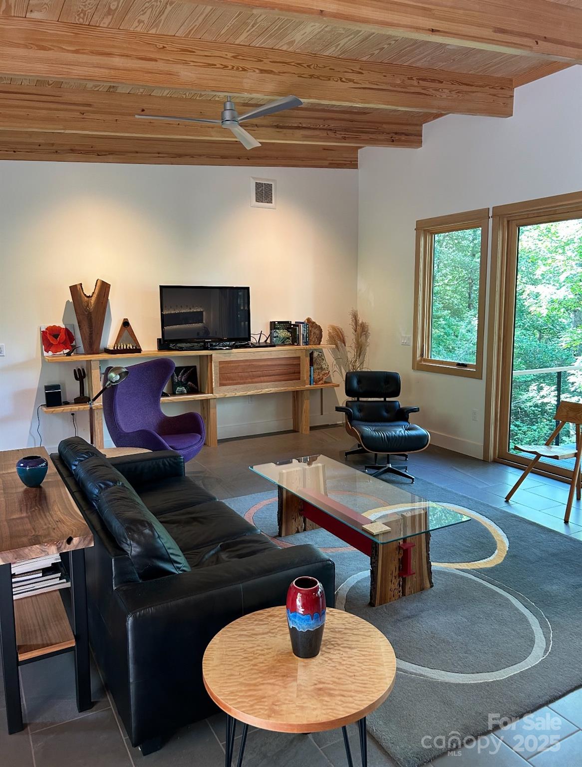 448 Mt. Mitchell Drive Property Photo 12