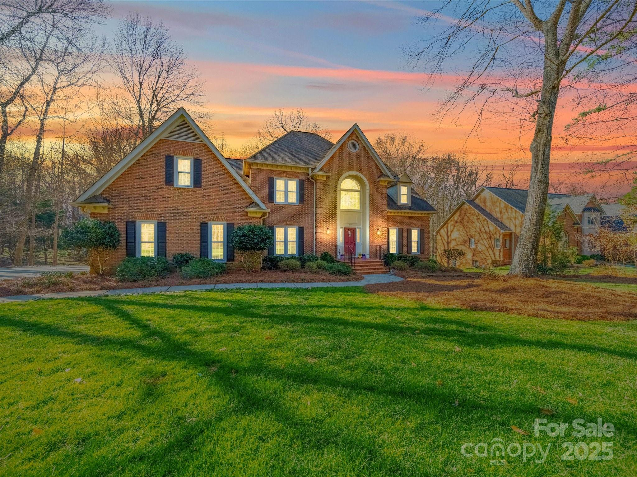 2217 Blue Bell Lane Property Photo