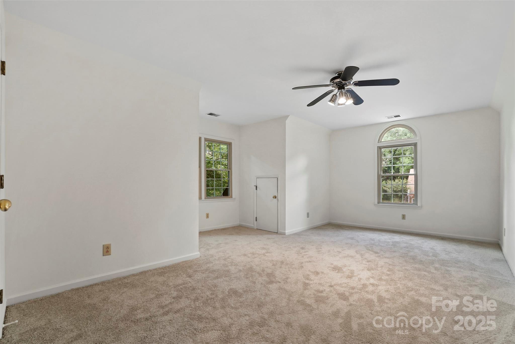 8731 Sheltonham Way Property Photo 27