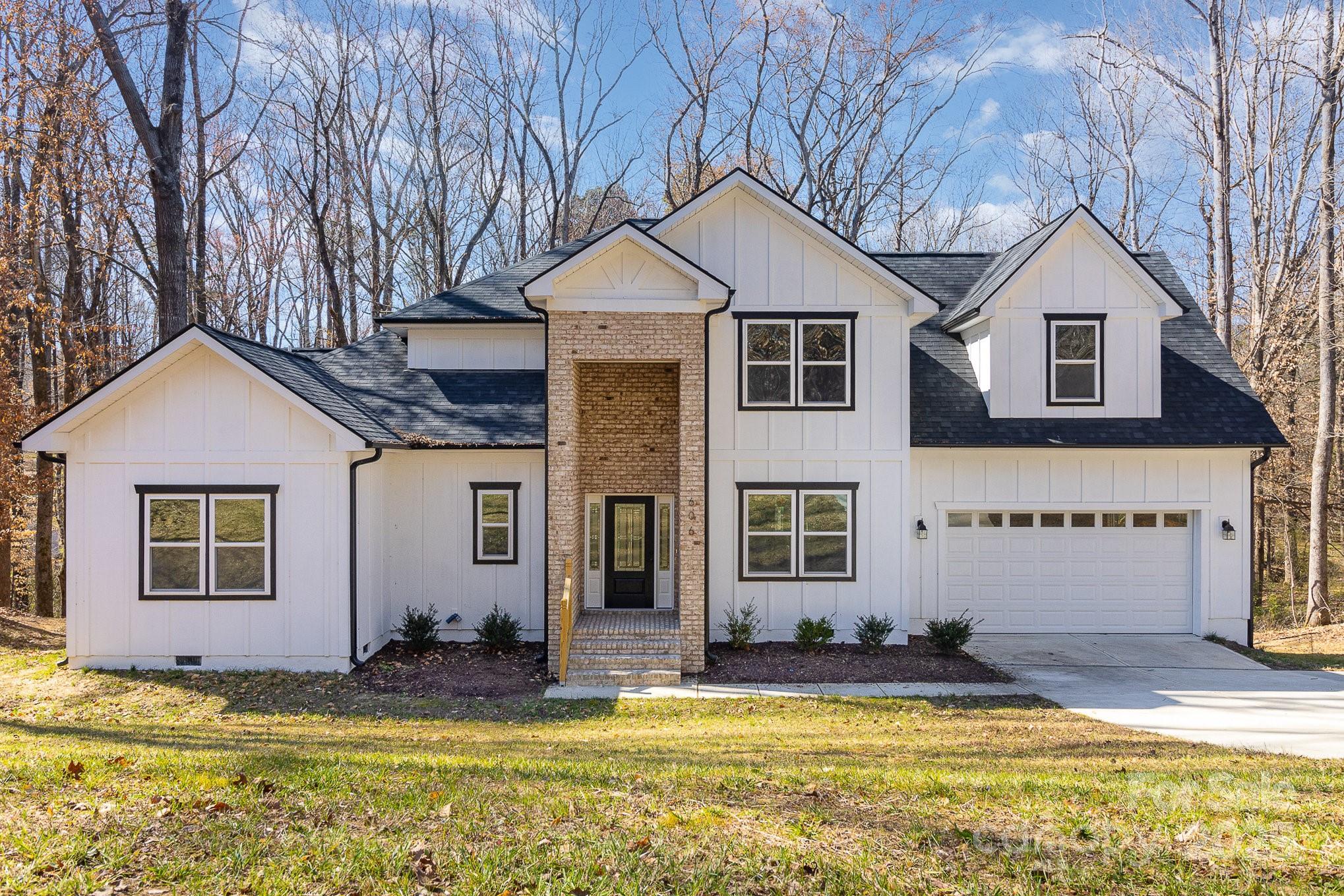 606 Saint Cloud Drive Property Photo