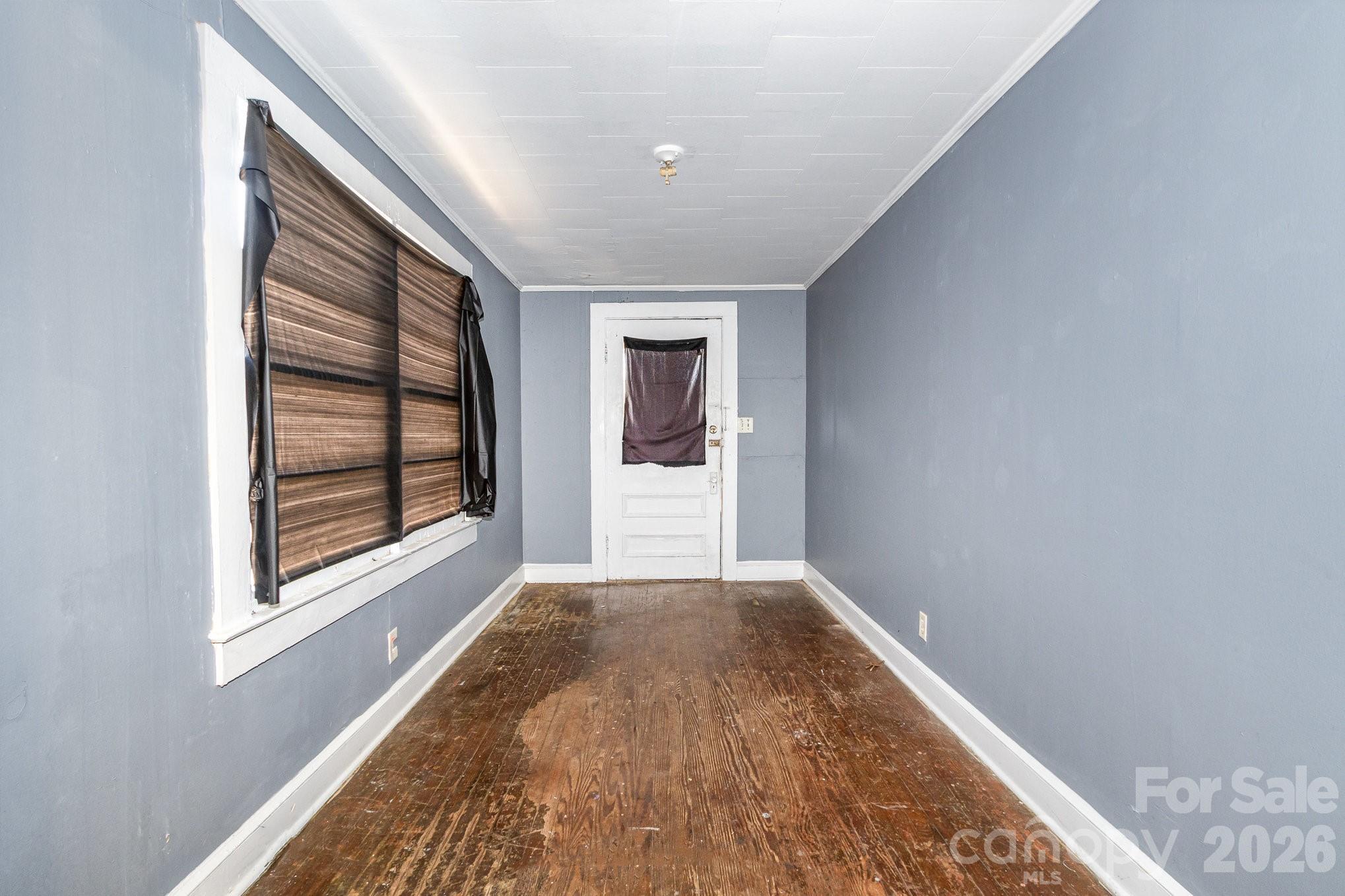 616 N Mebane Street Property Photo 6