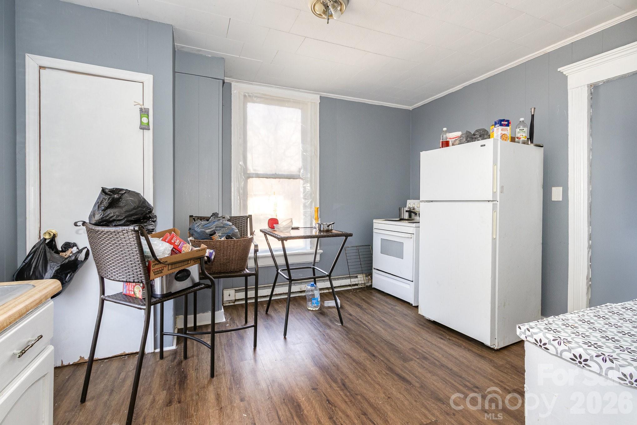616 N Mebane Street Property Photo 12