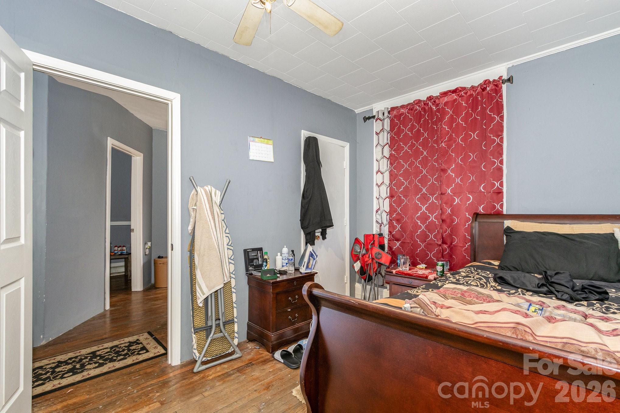 616 N Mebane Street Property Photo 18