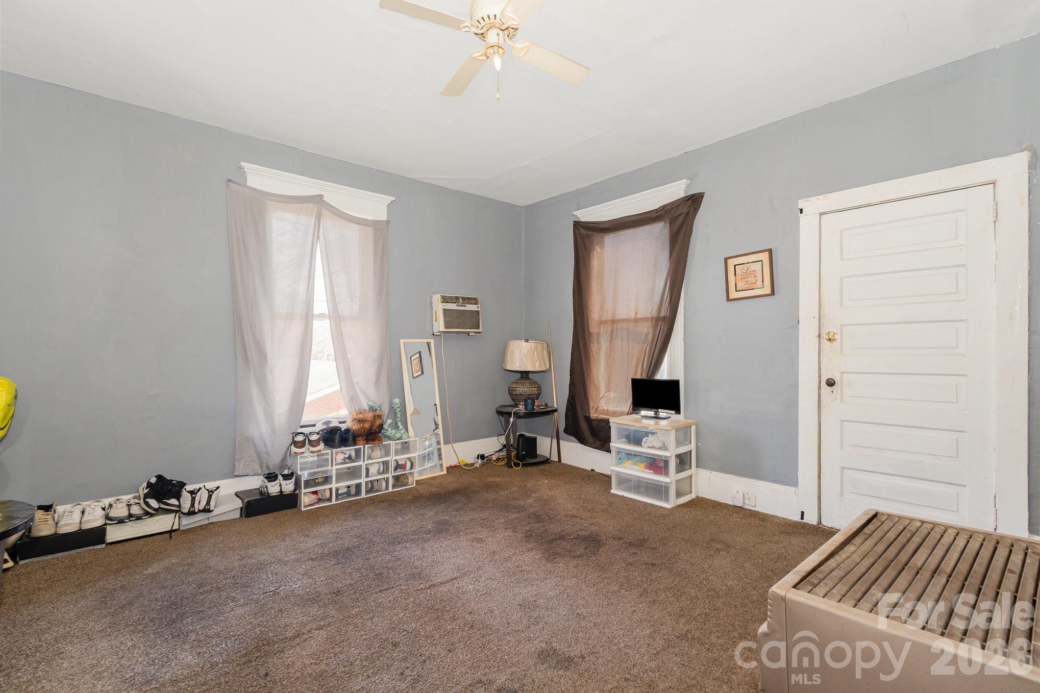 616 N Mebane Street Property Photo 24