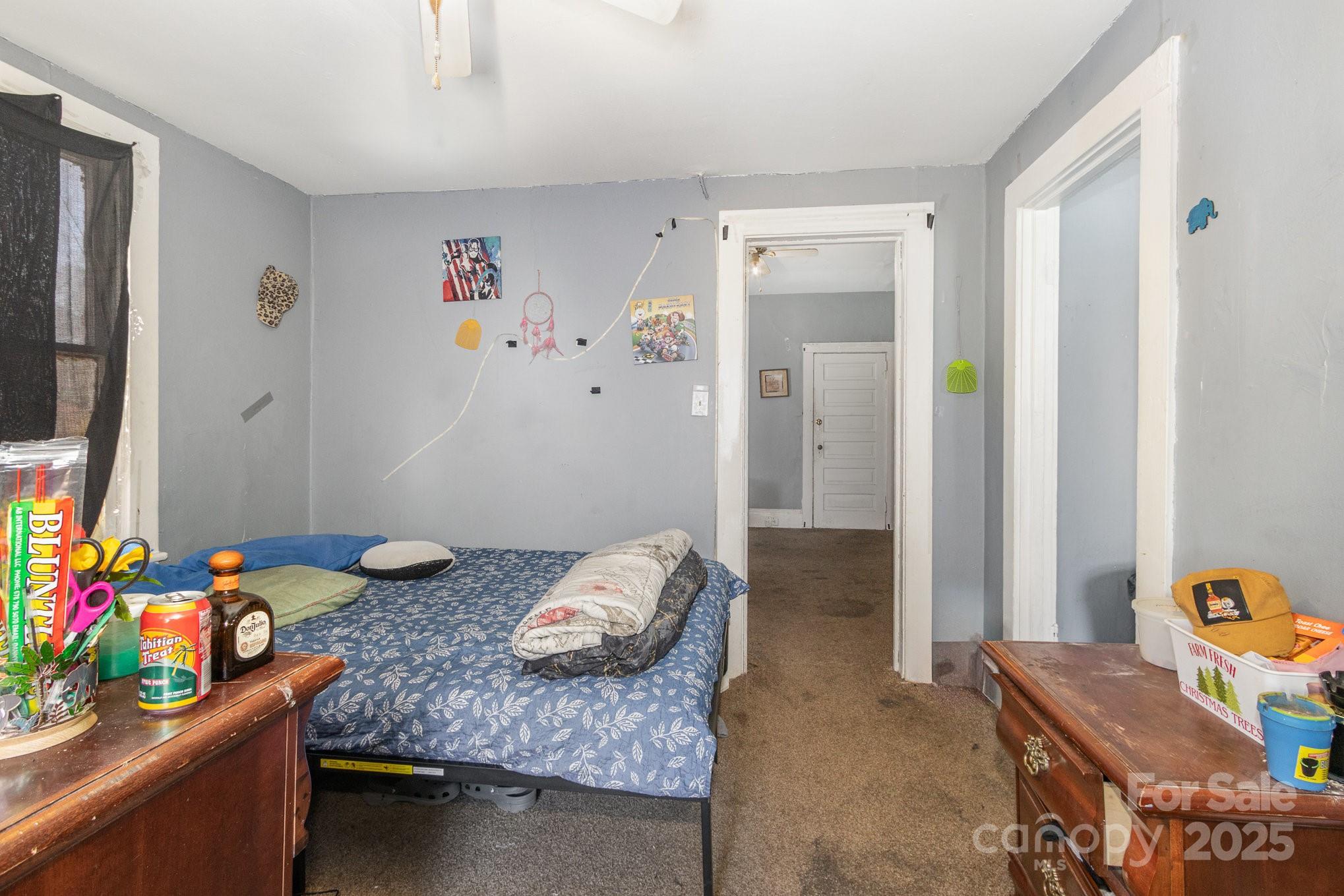 616 N Mebane Street Property Photo 32