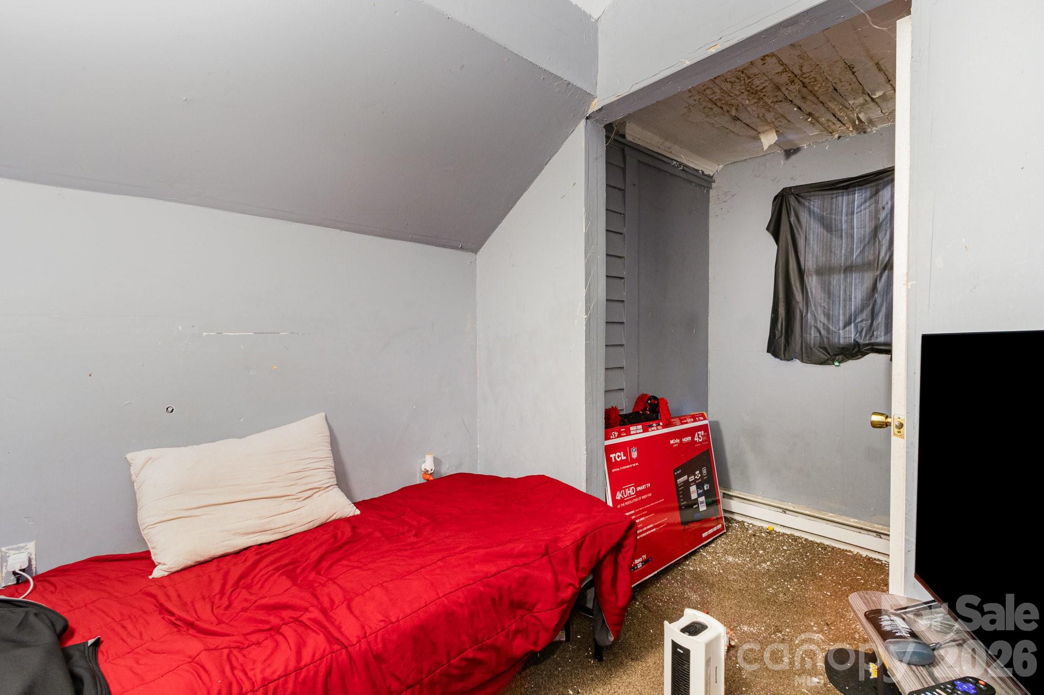 616 N Mebane Street Property Photo 33