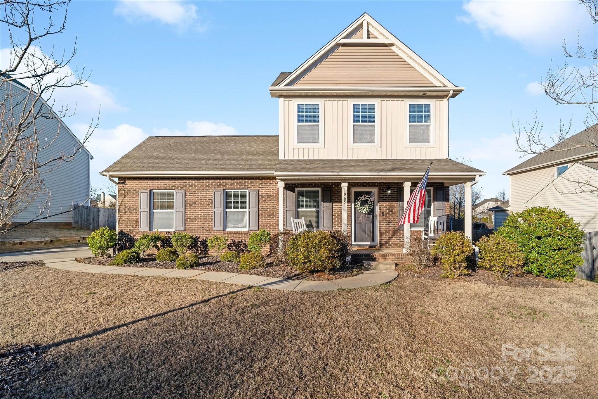 1065 Ellis Pond Drive Property Photo