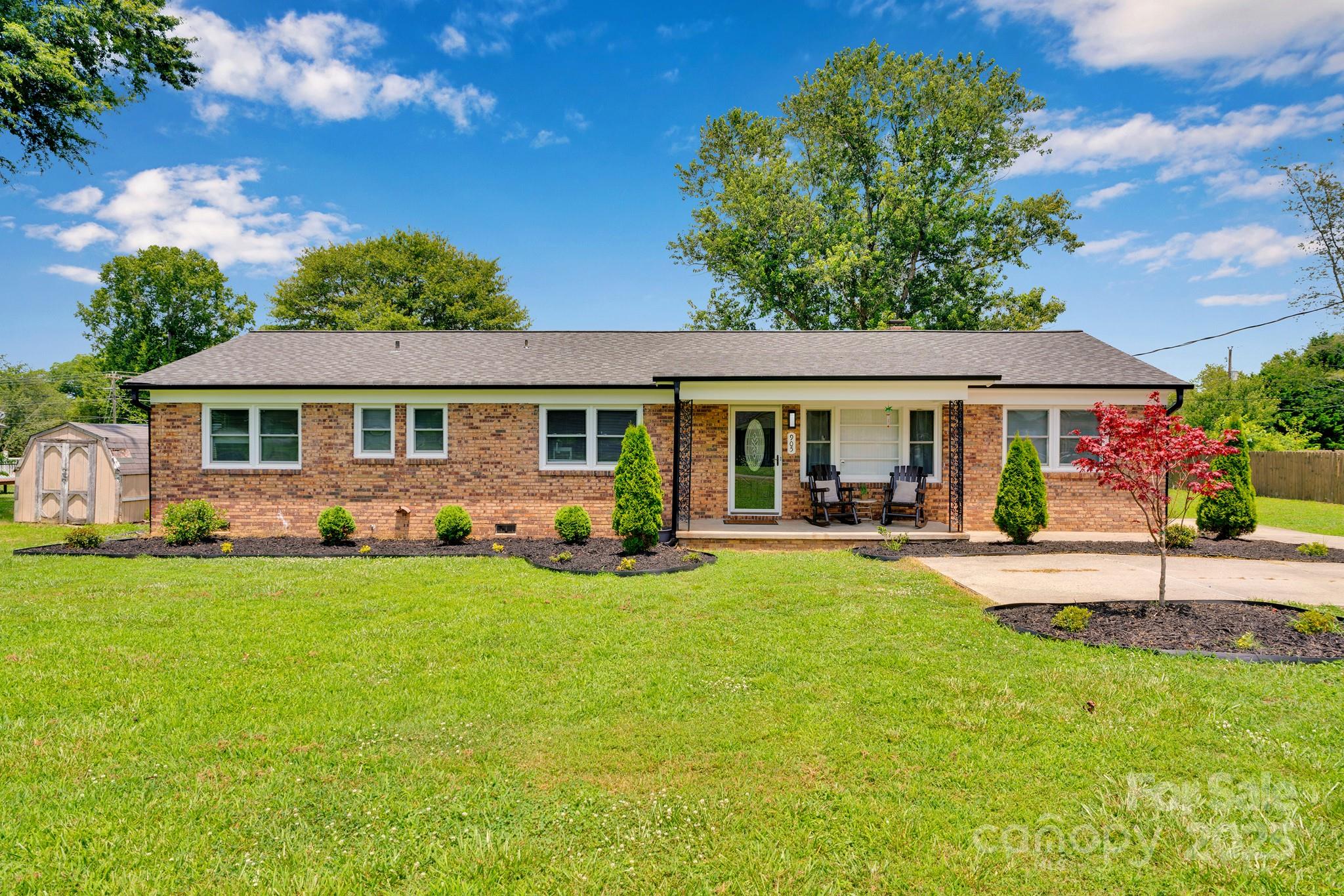 905 Blalock Drive Property Photo 1