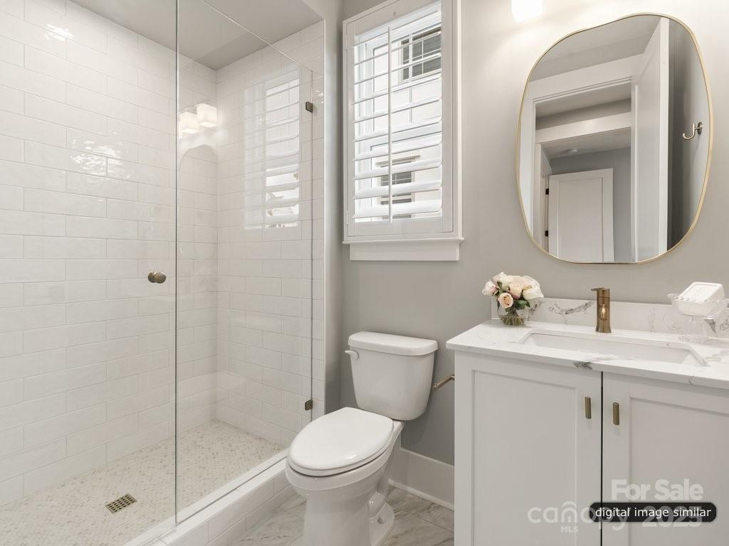 8328 Victoria Lake Drive Property Photo 37