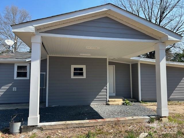 811 Sanford Street Property Photo
