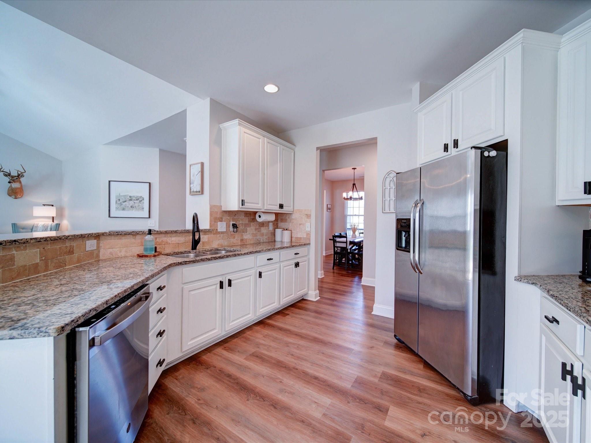 572 Church Street Property Photo 15