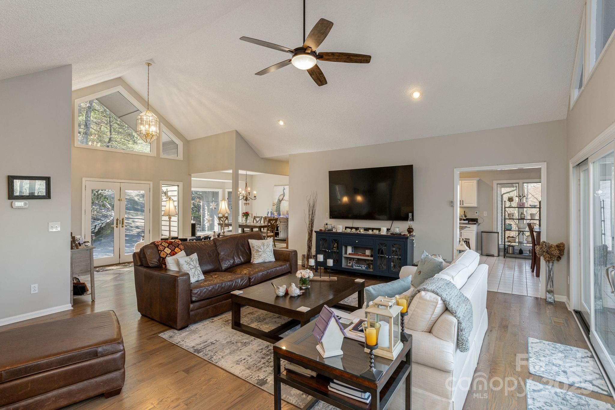 155 Poplar Loop Drive Property Photo 8