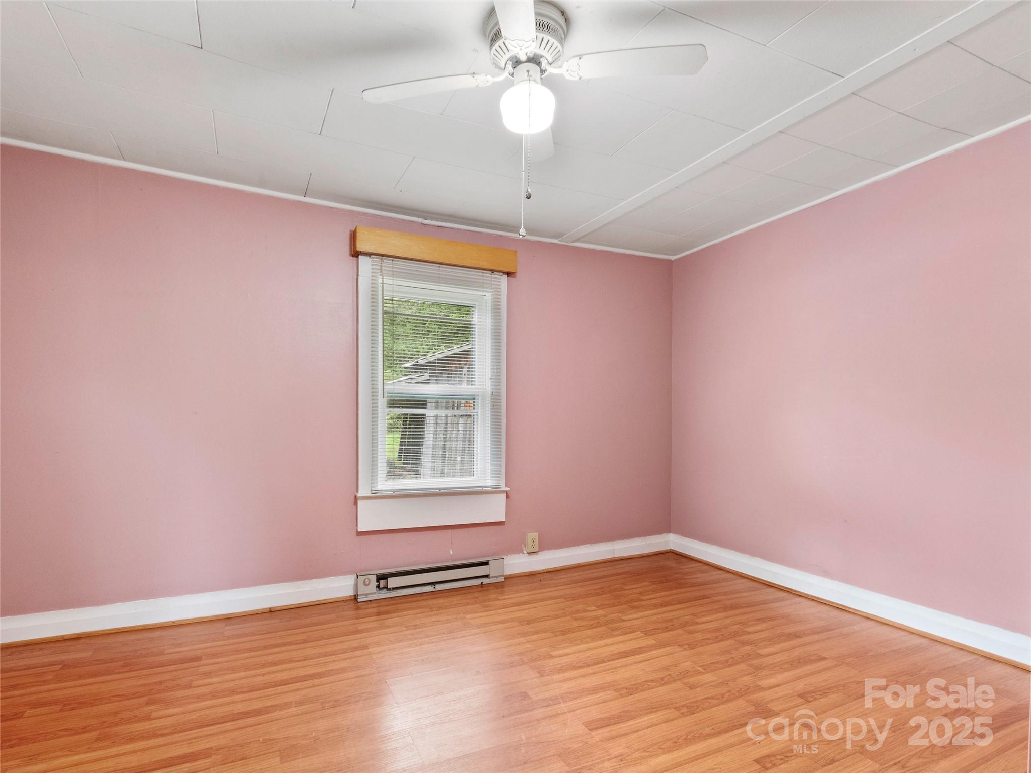 944 Georges Fork Road Property Photo 10