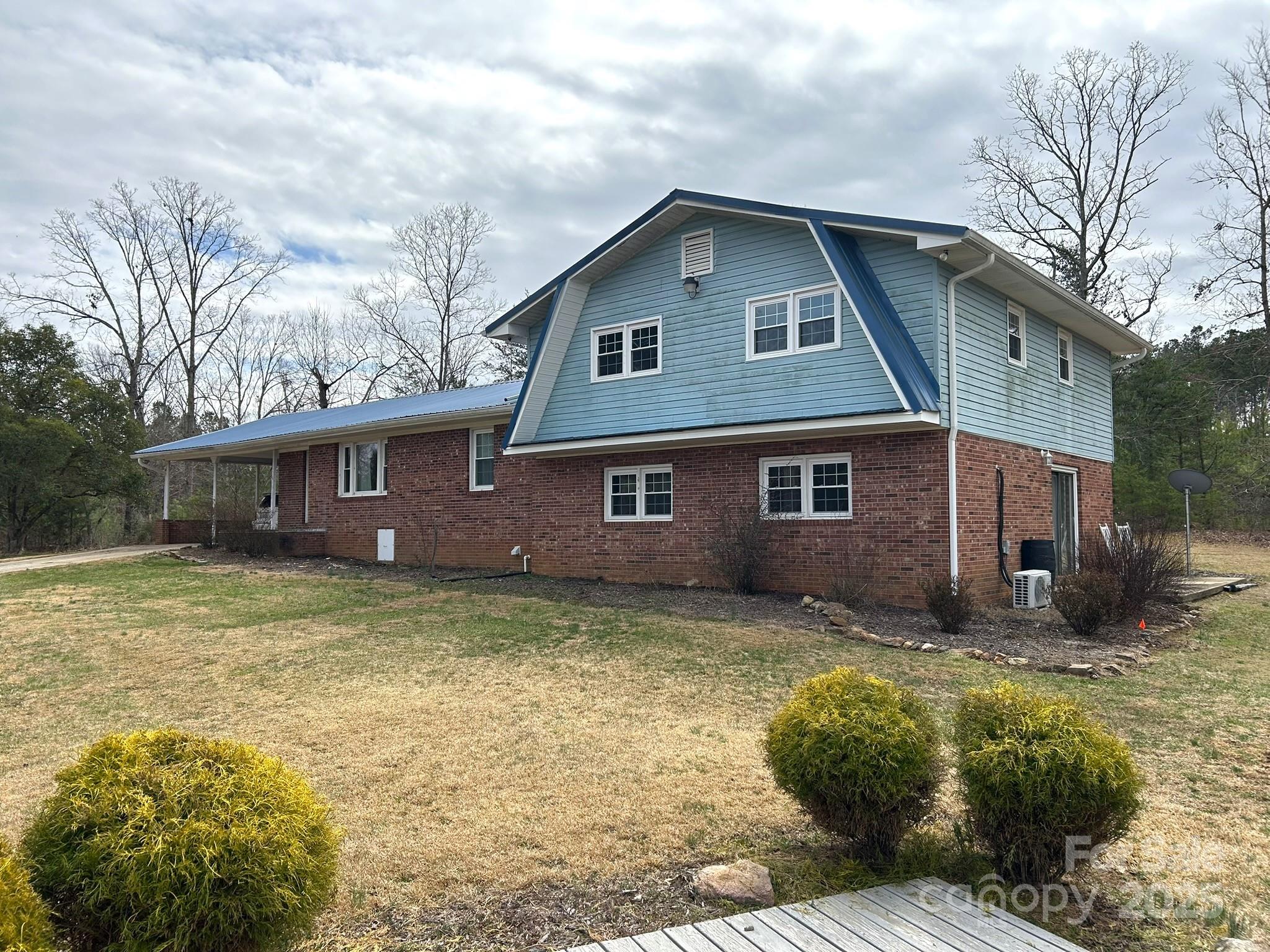 350 Island Ford Road Property Photo