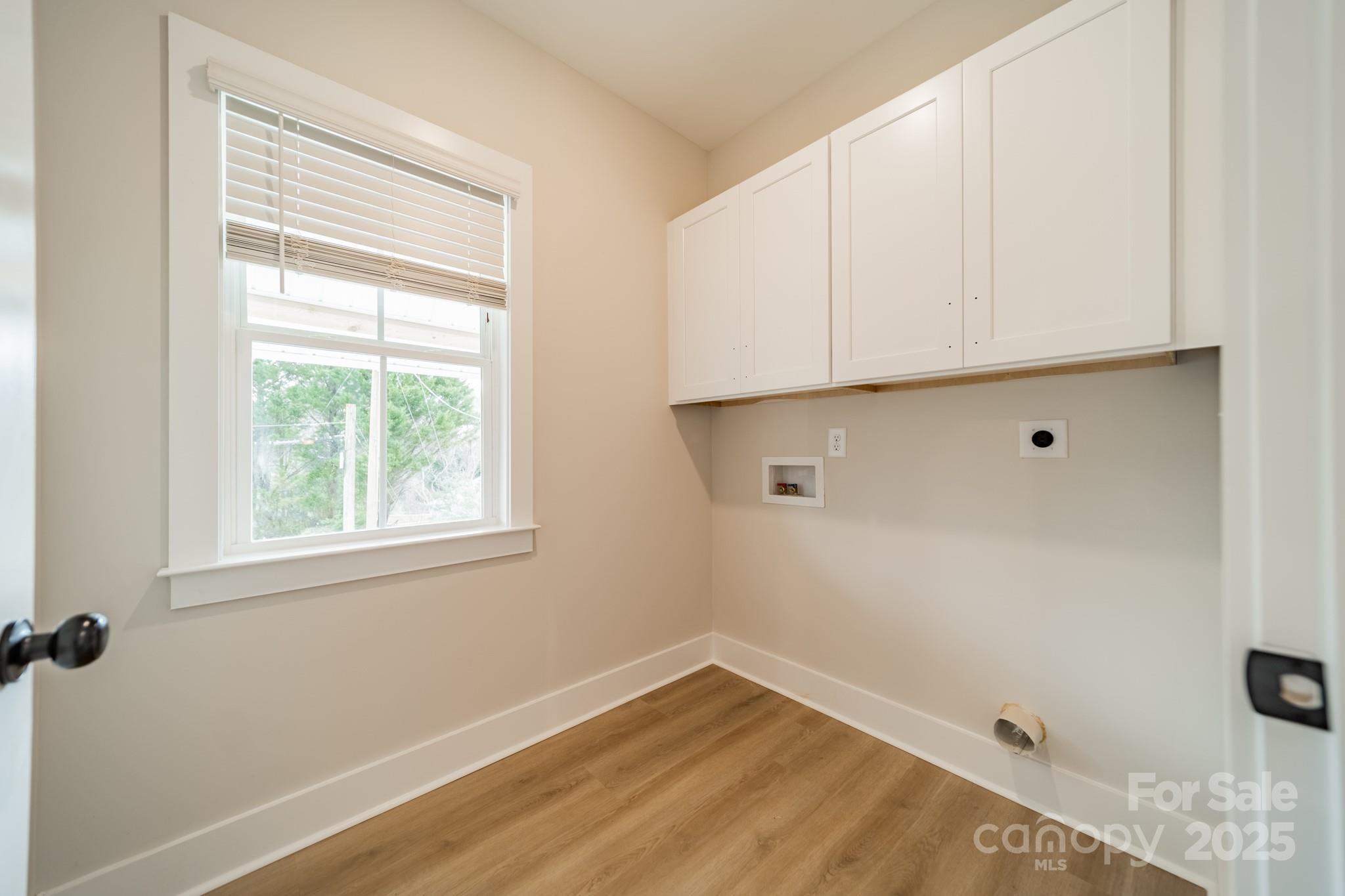 576 Reid Street Property Photo 25