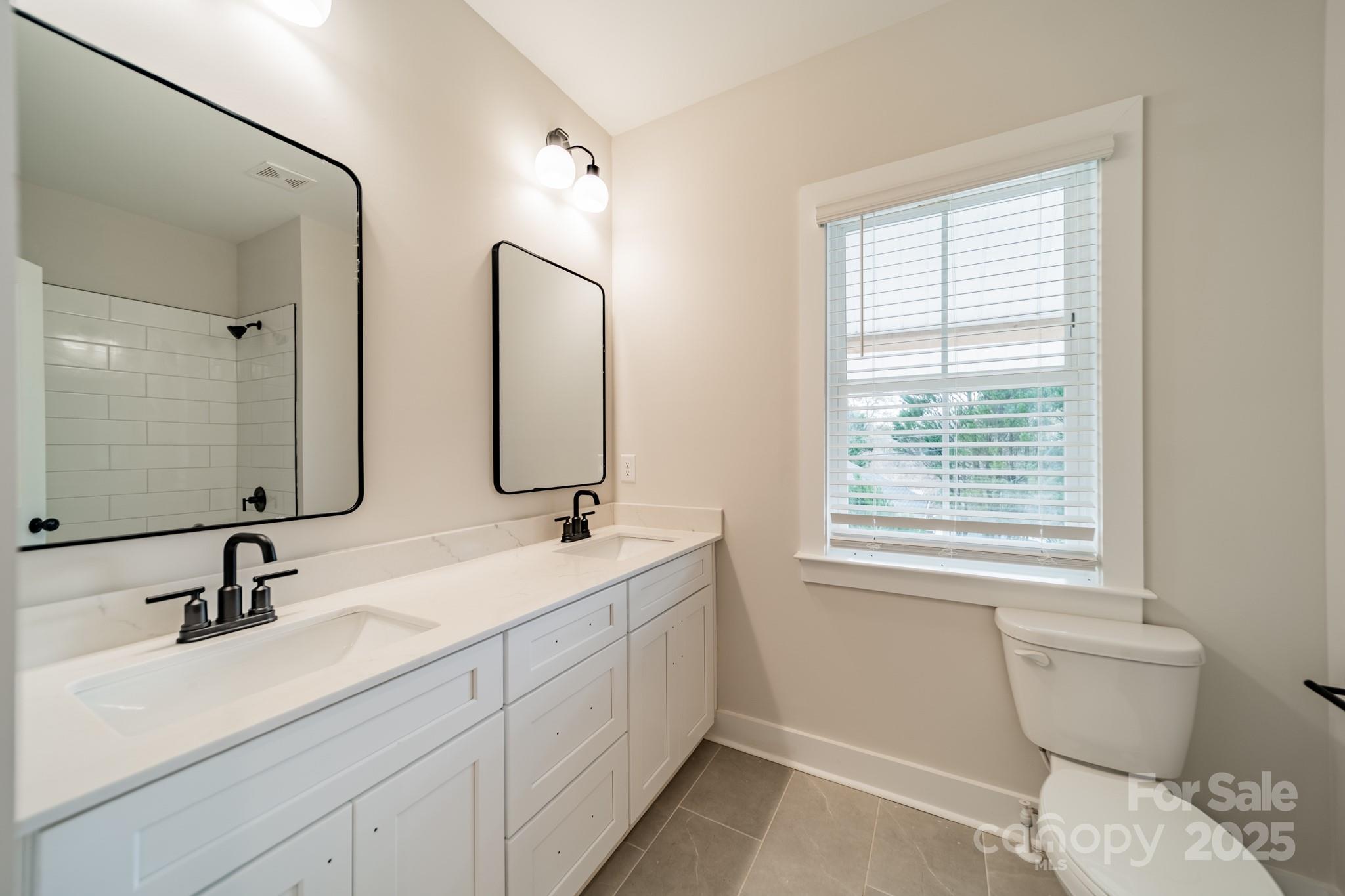 576 Reid Street Property Photo 26