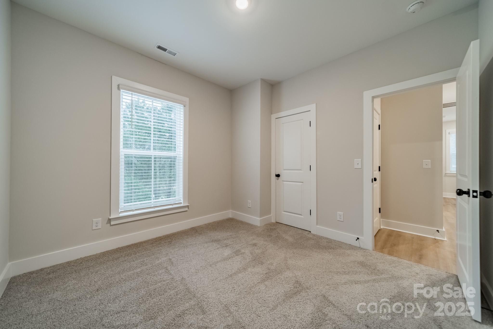 576 Reid Street Property Photo 30