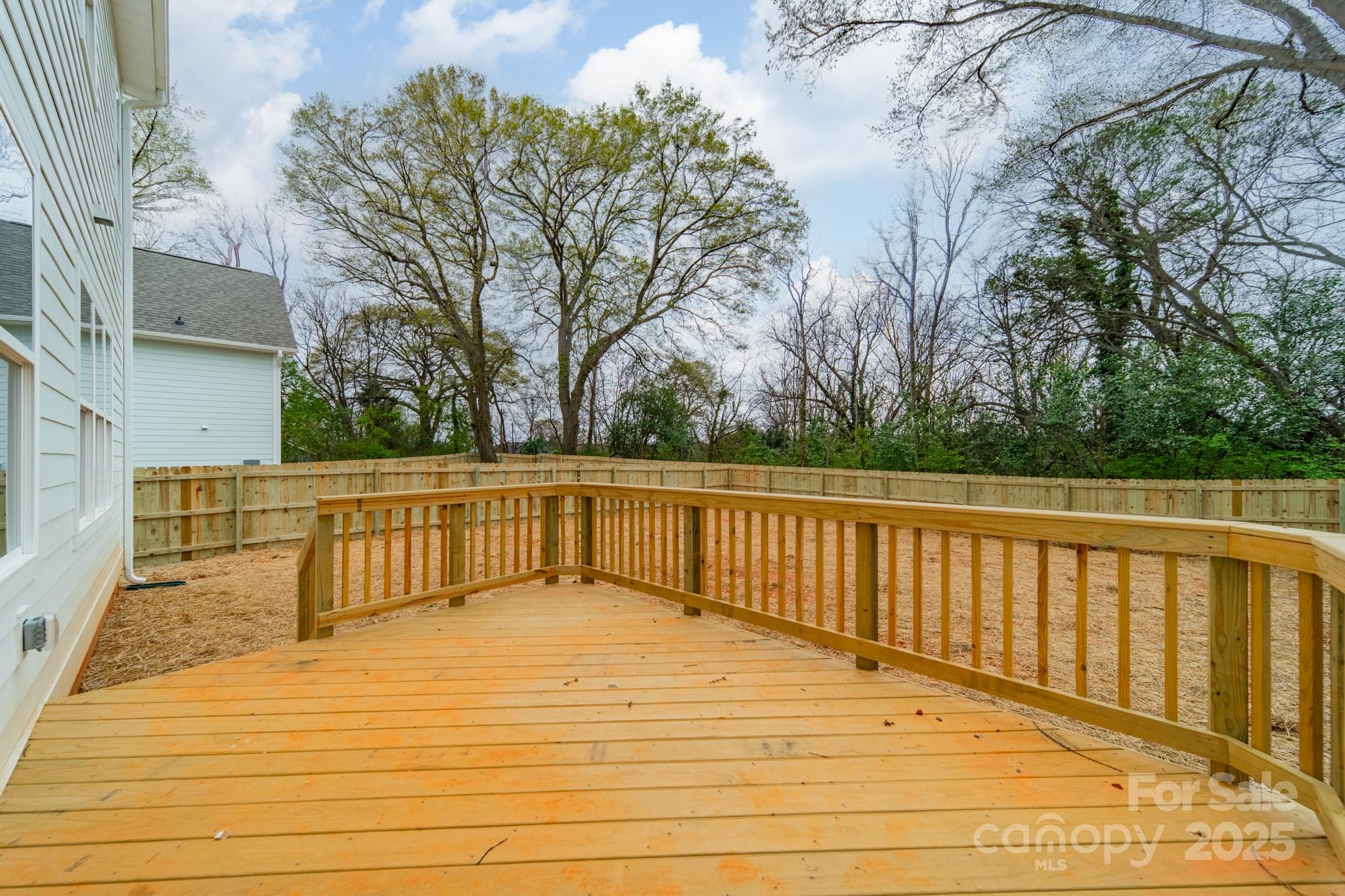 576 Reid Street Property Photo 35