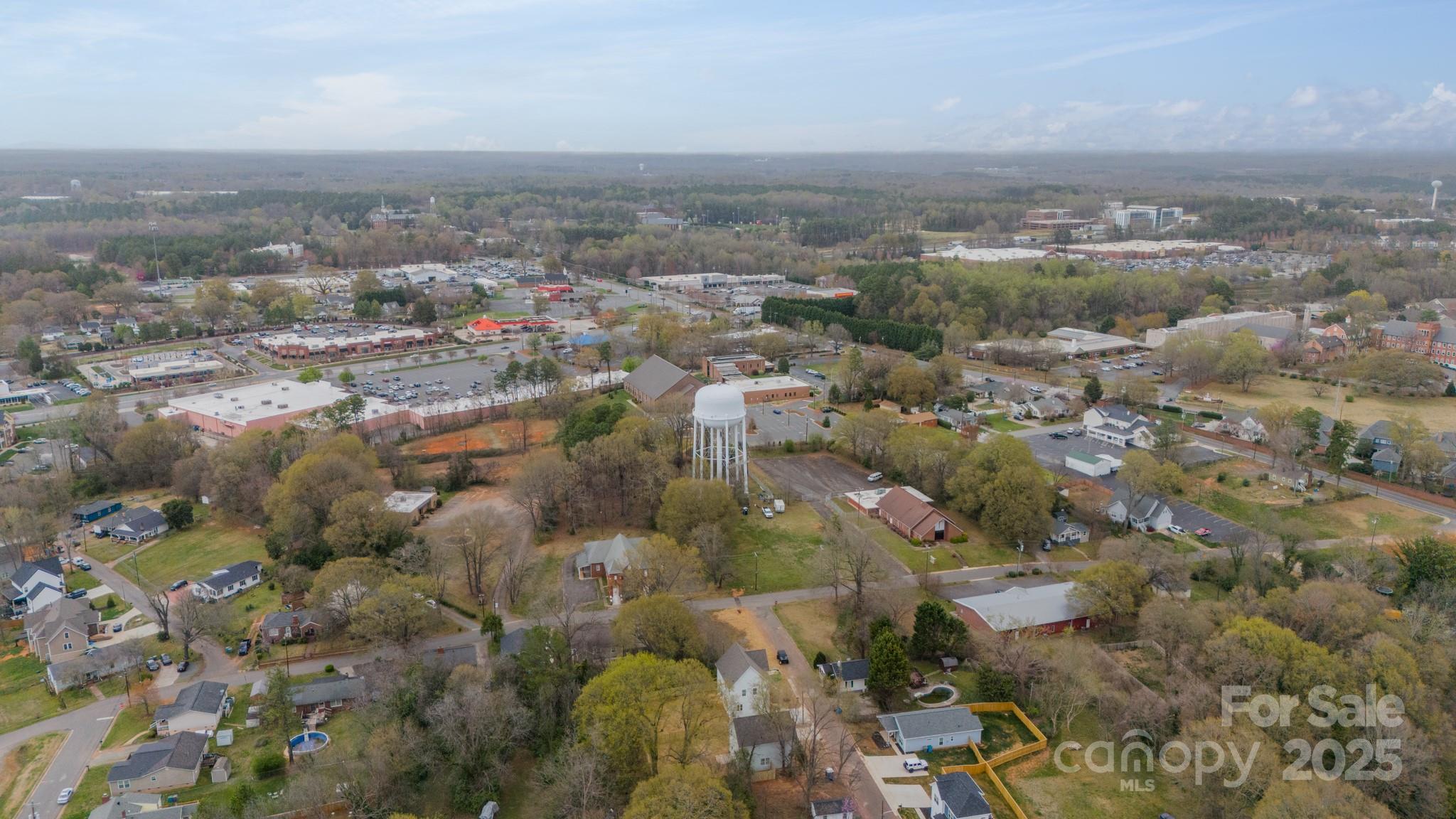 576 Reid Street Property Photo 41