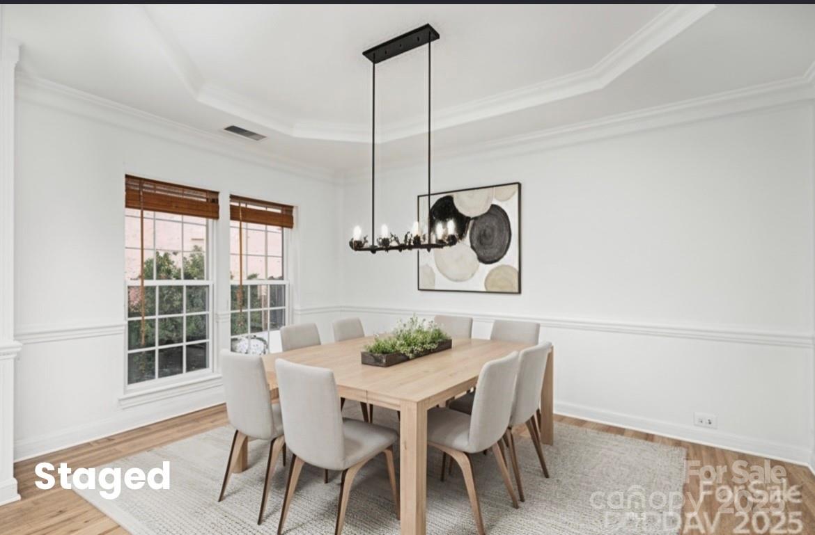 5672 Wrenfield Court Property Photo 5