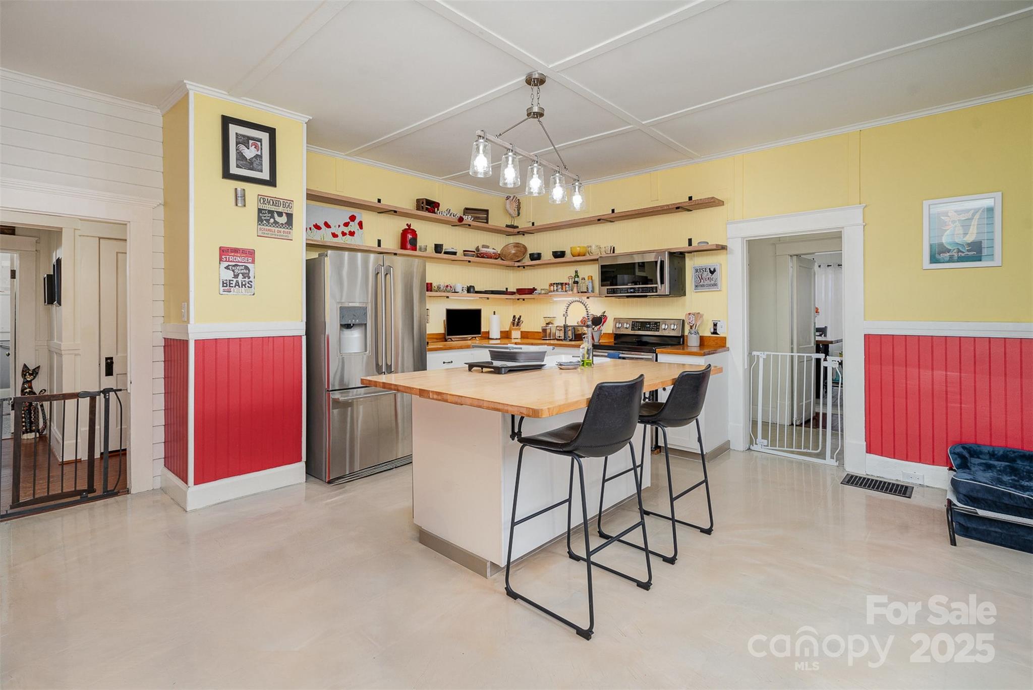 422 Lee Avenue Property Photo 12