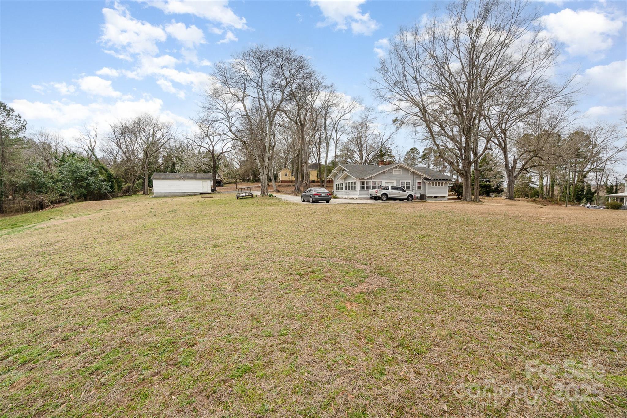 422 Lee Avenue Property Photo 33