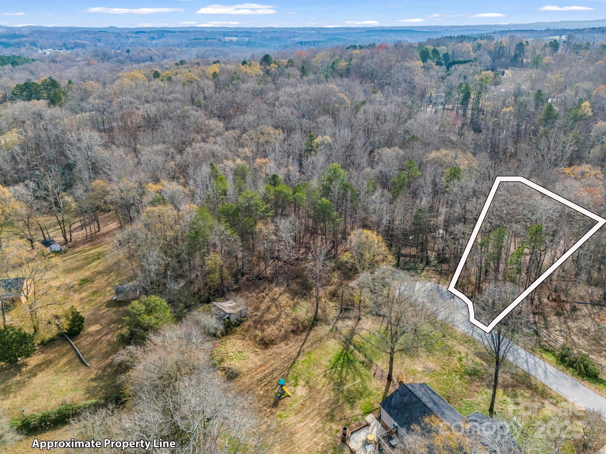 00 Pinecrest Drive Property Photo 1
