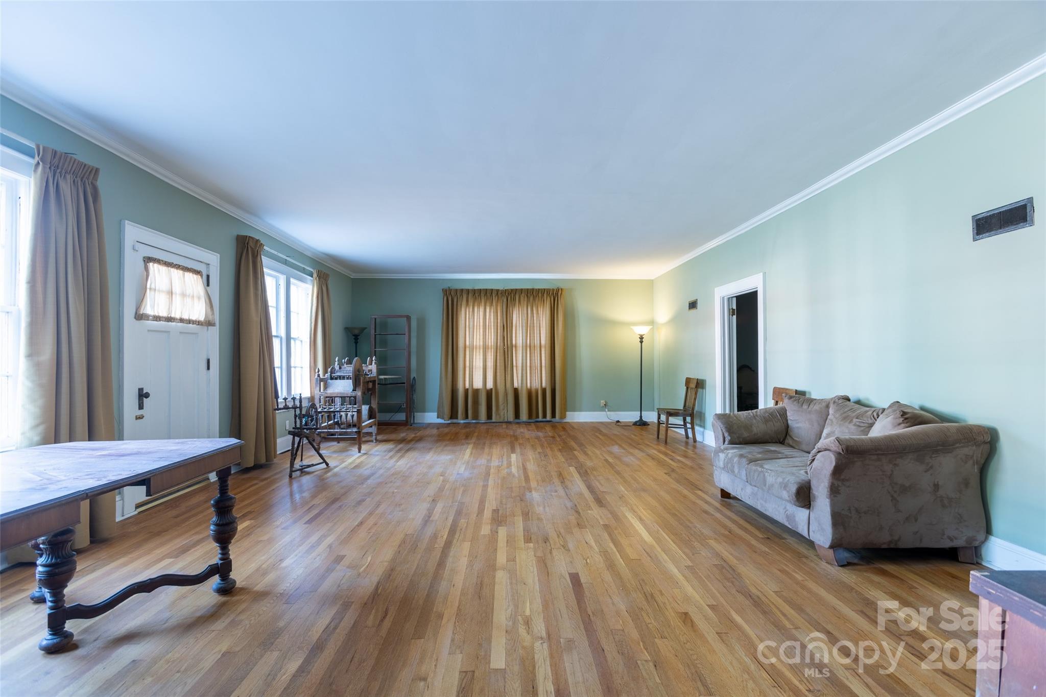 514 Lafayette Street Property Photo 4