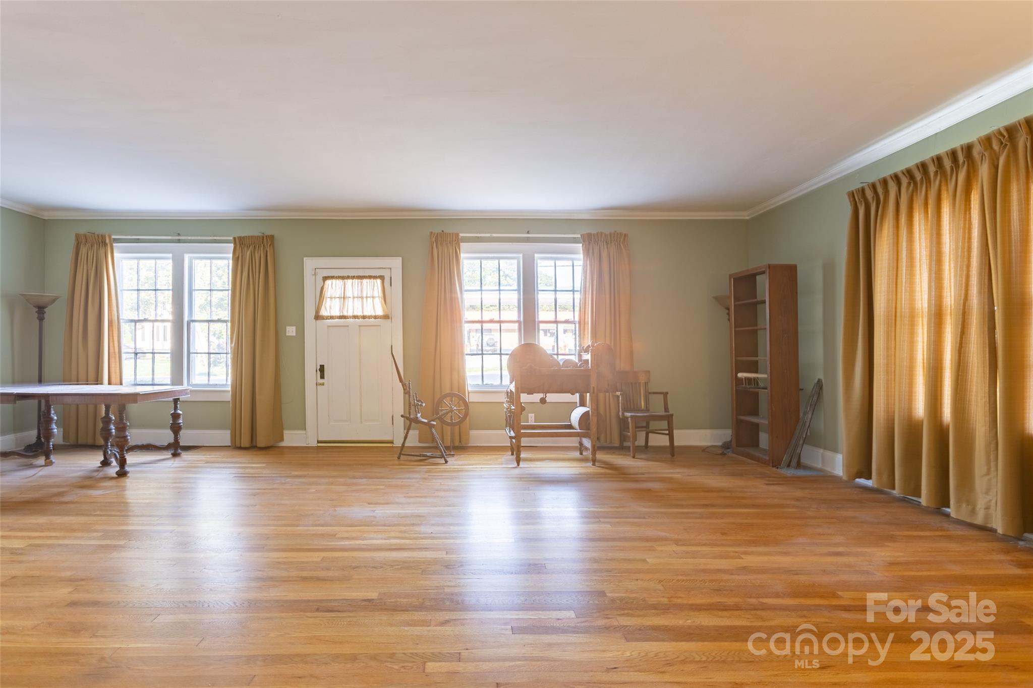 514 Lafayette Street Property Photo 6