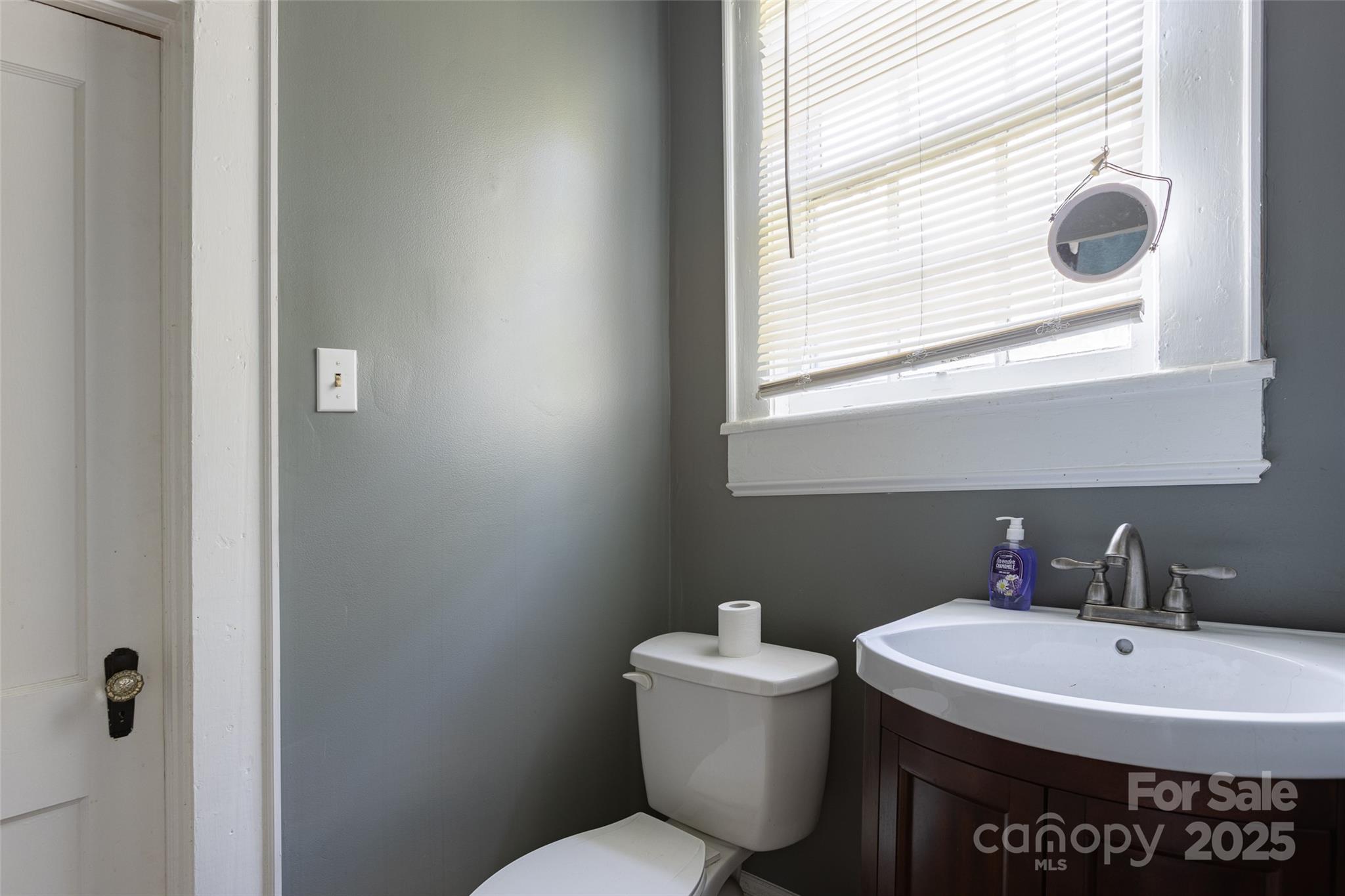 514 Lafayette Street Property Photo 10