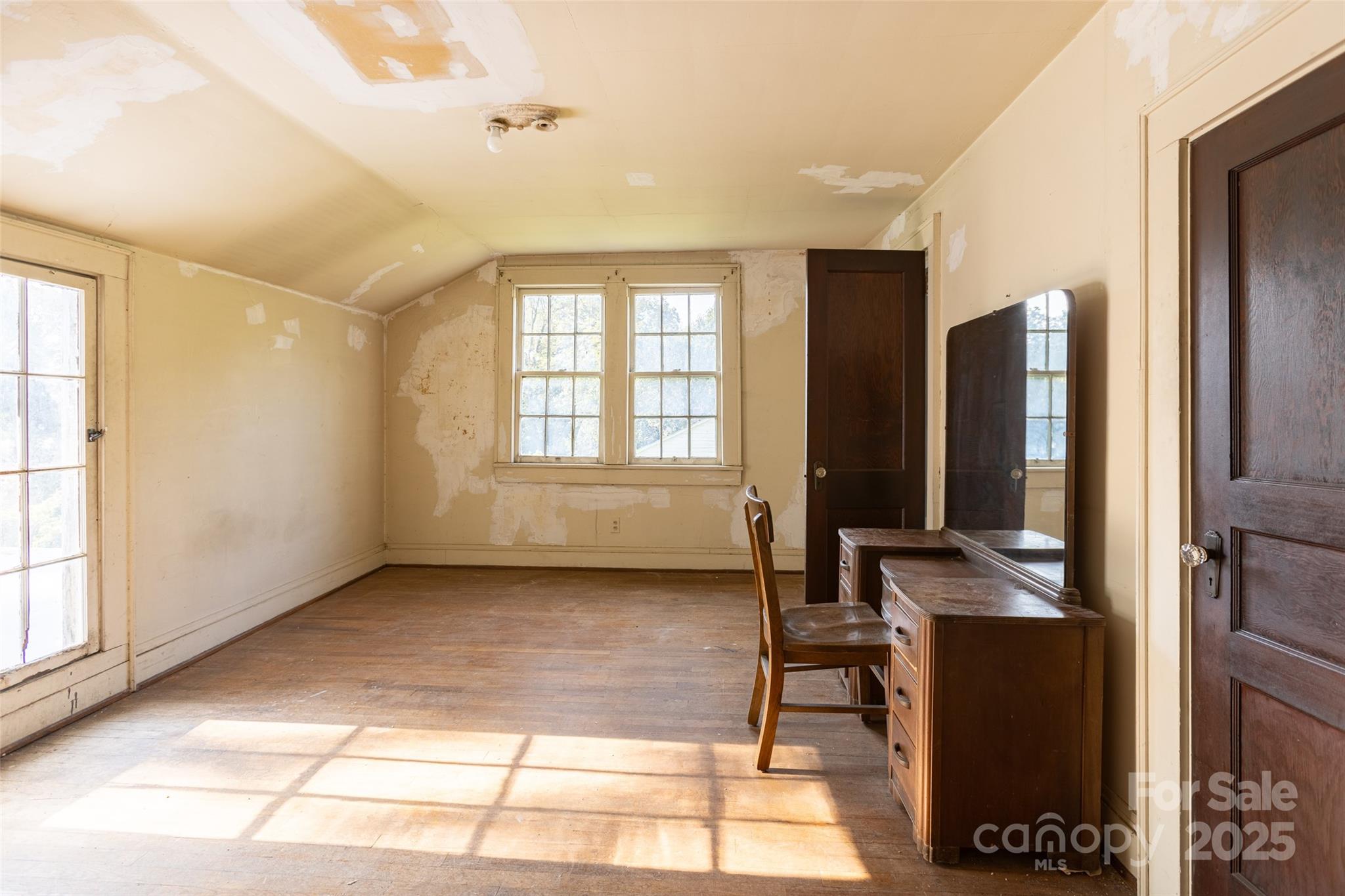 514 Lafayette Street Property Photo 15