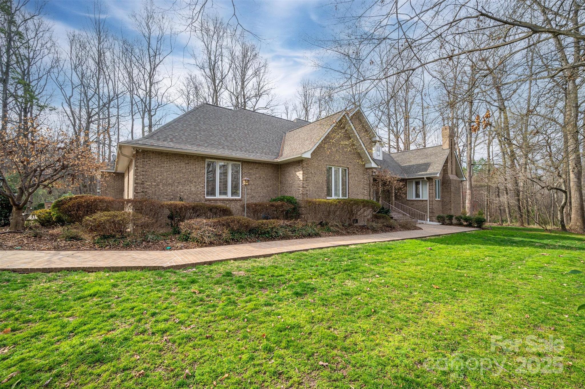 1816 Country Garden Drive Property Photo 1