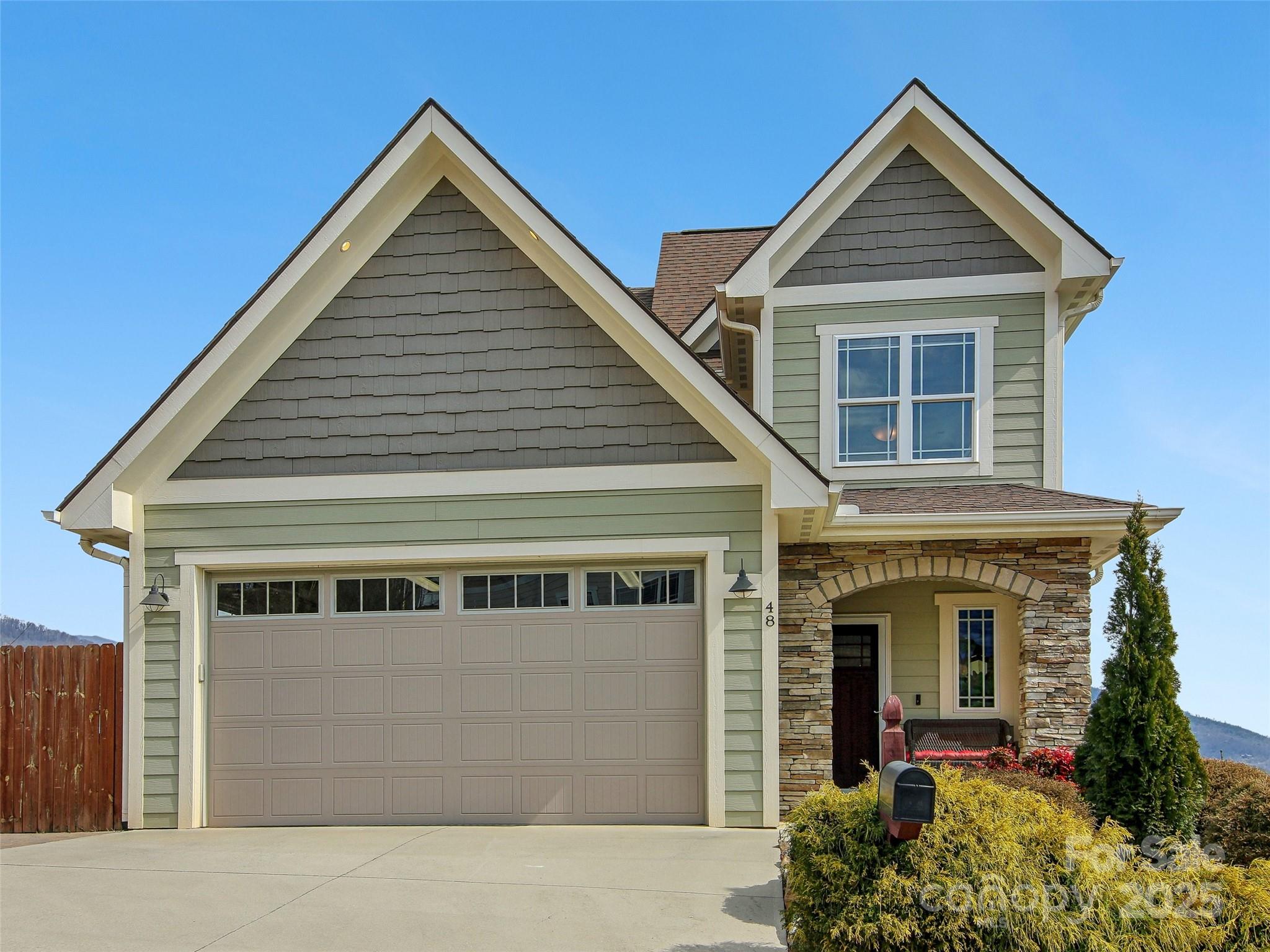 48 Tudor Way Property Photo