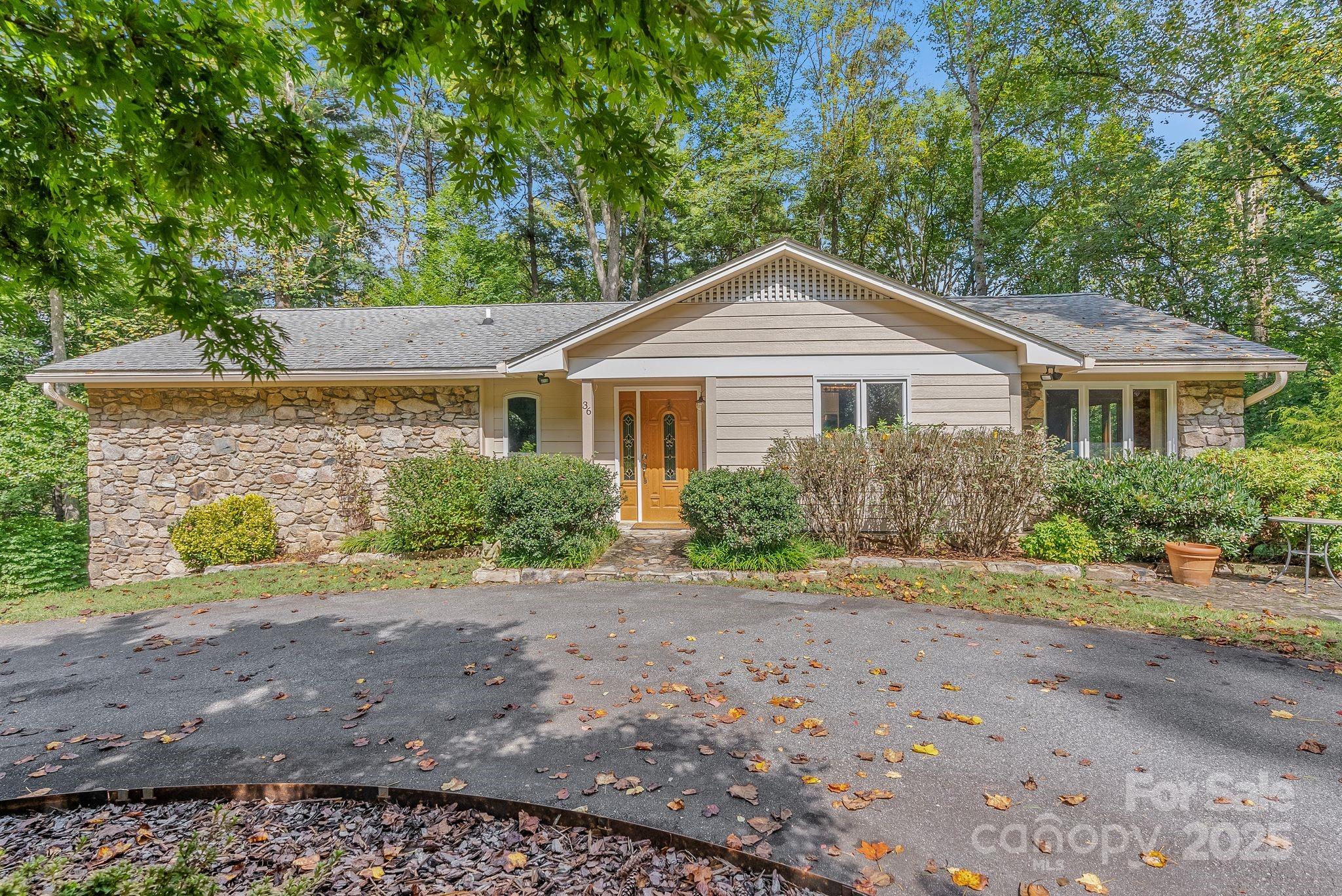 36 Wilderness Road Property Photo