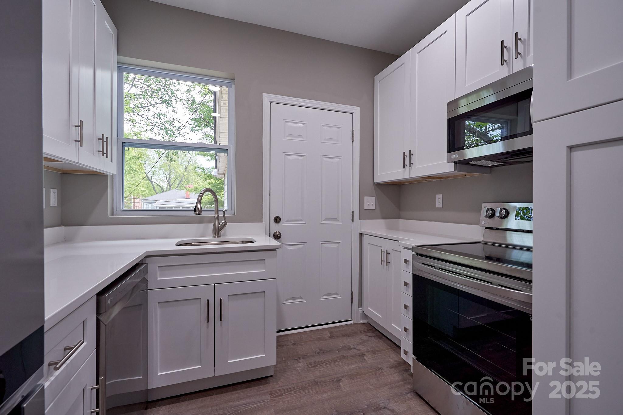 217 Circle Avenue Property Photo 11