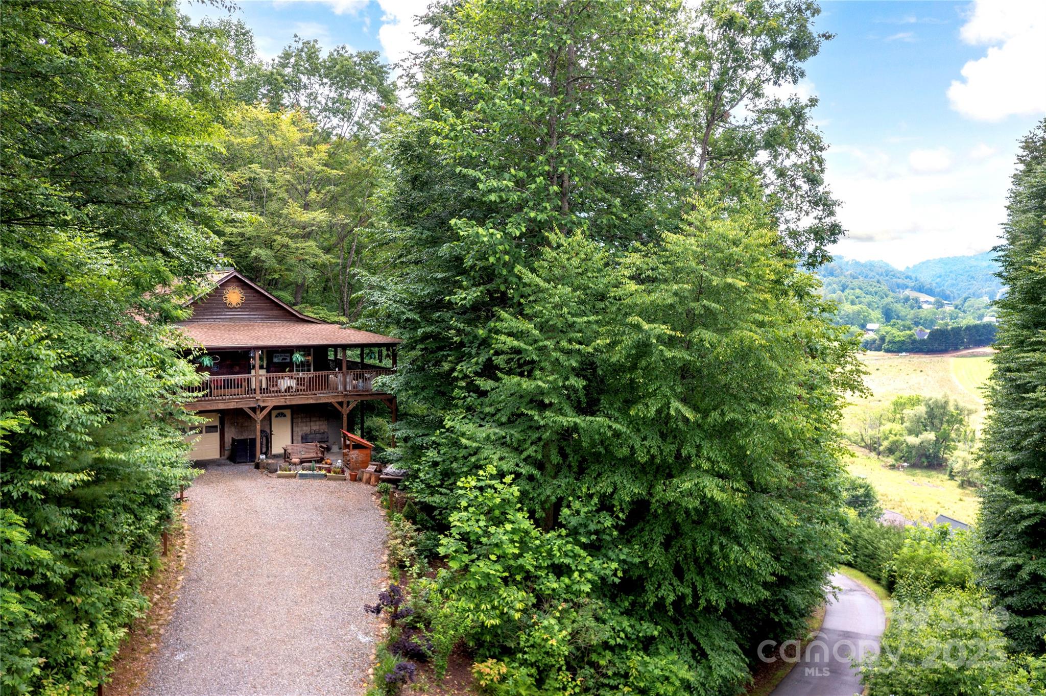 108 Pinnacle Road Property Photo 1