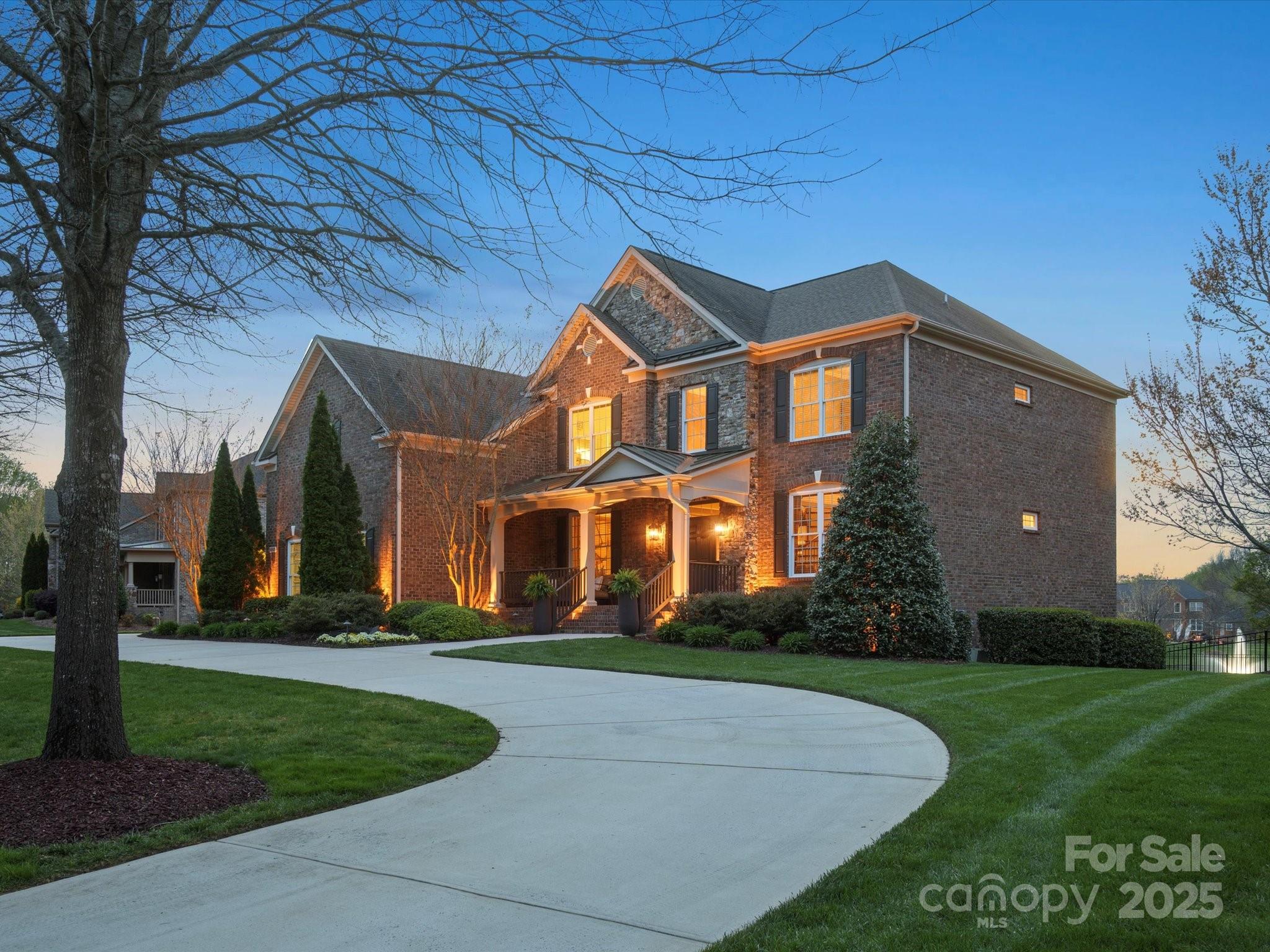 5005 Autumn Blossom Lane Property Photo