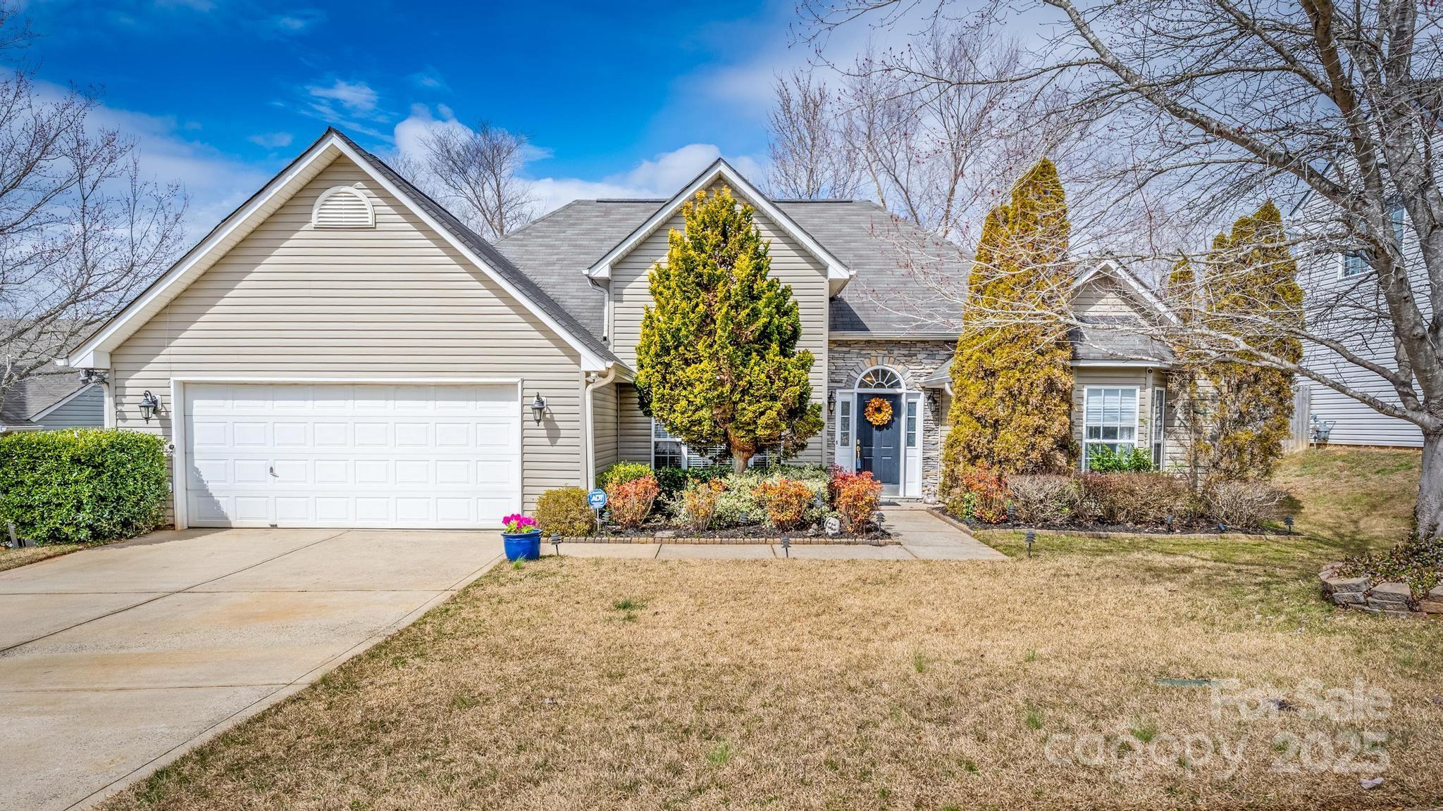108 Vermillion Loop Property Photo