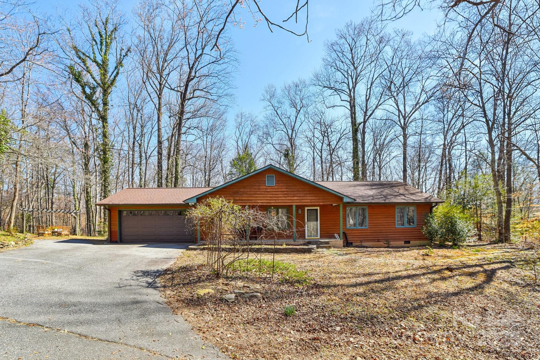 160 Lakota Lane Property Photo