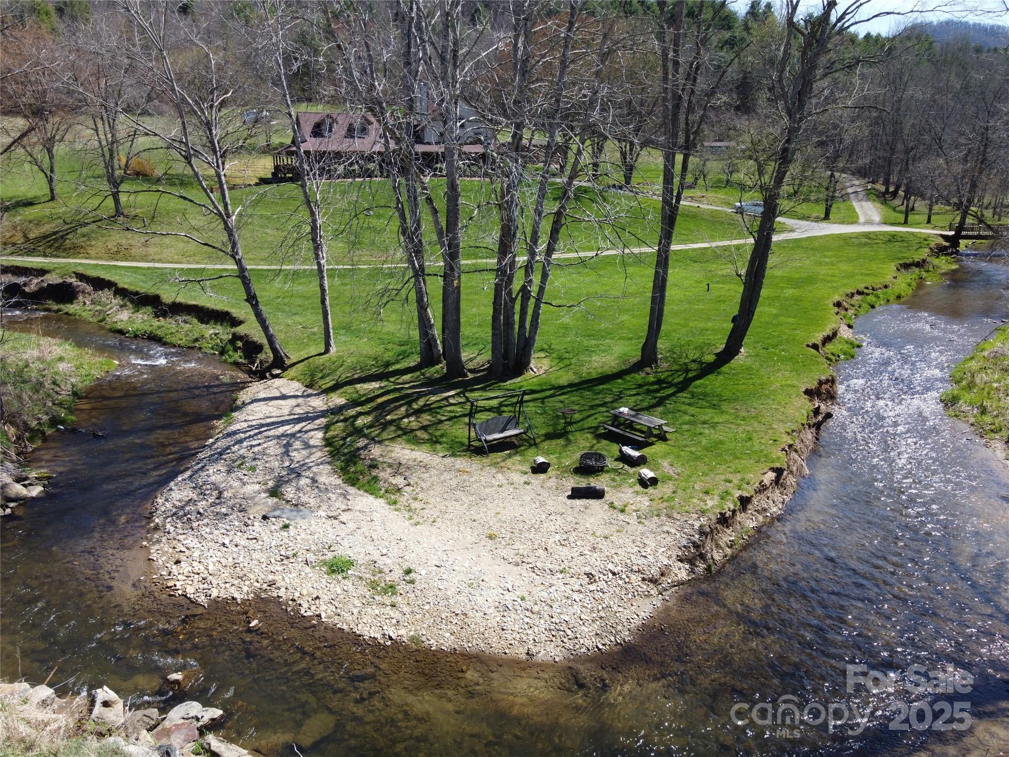 97 Circle E Ranch Road Property Photo 2